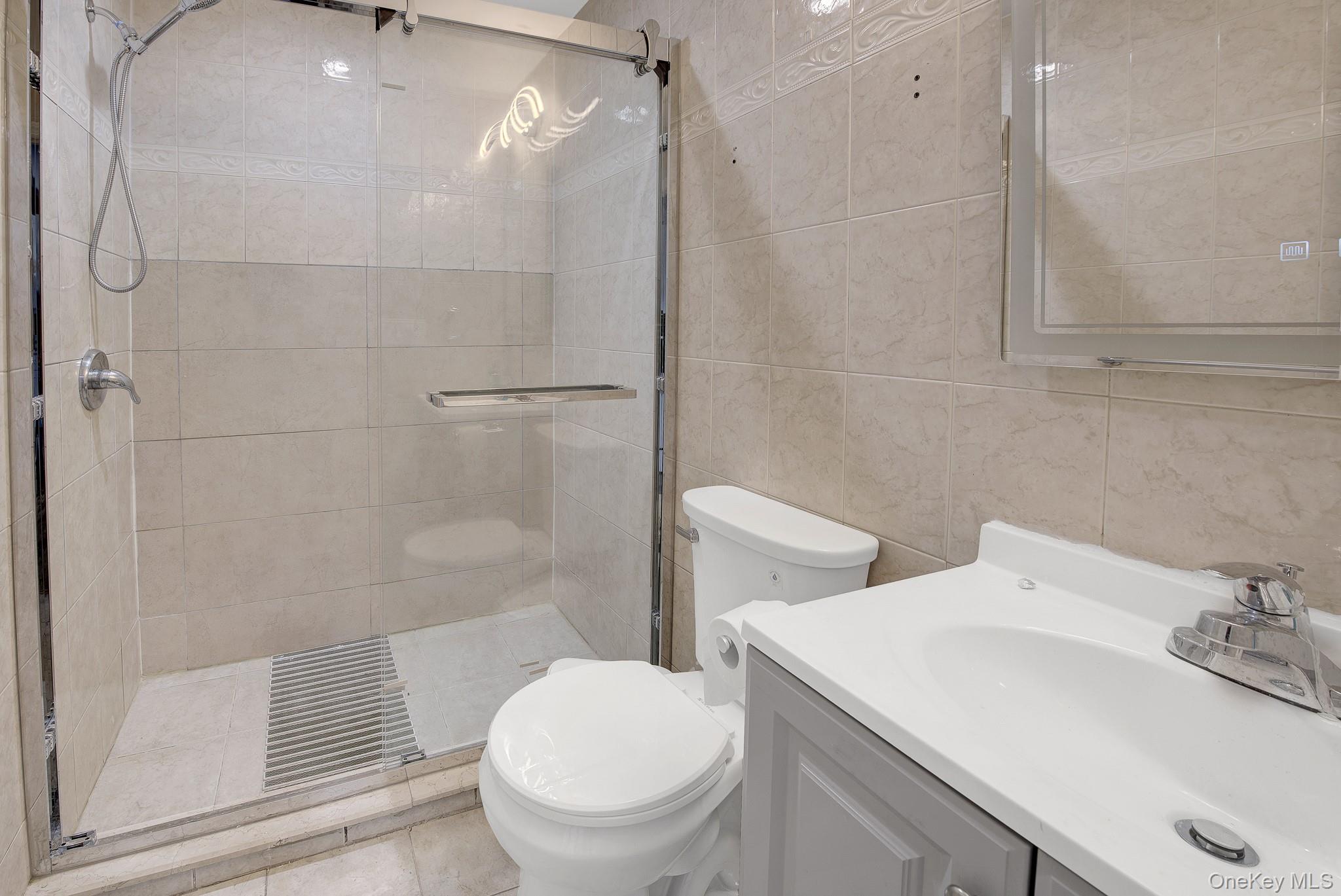 587 Miller Avenue Property Photo 13