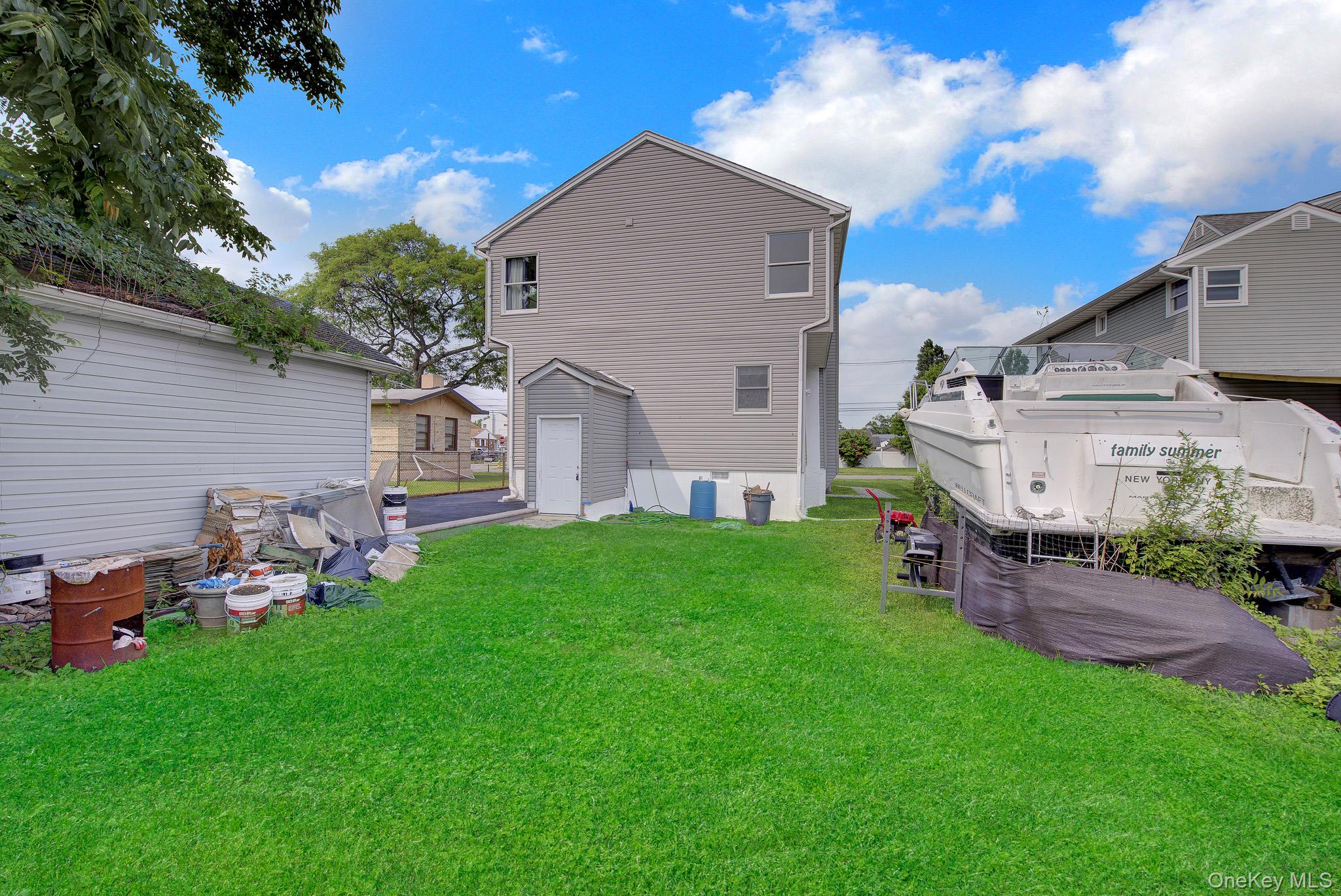 587 Miller Avenue Property Photo 31