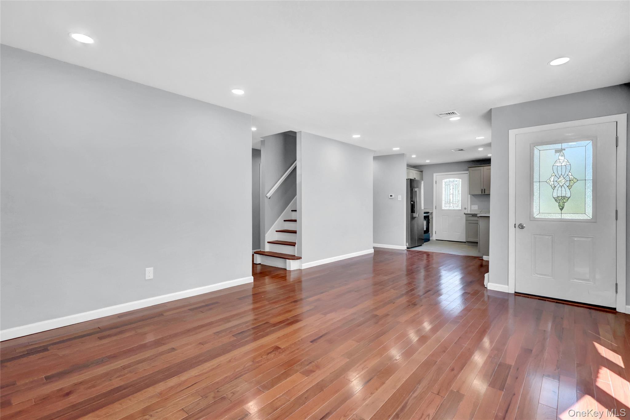 339 Barton Avenue Property Photo 4