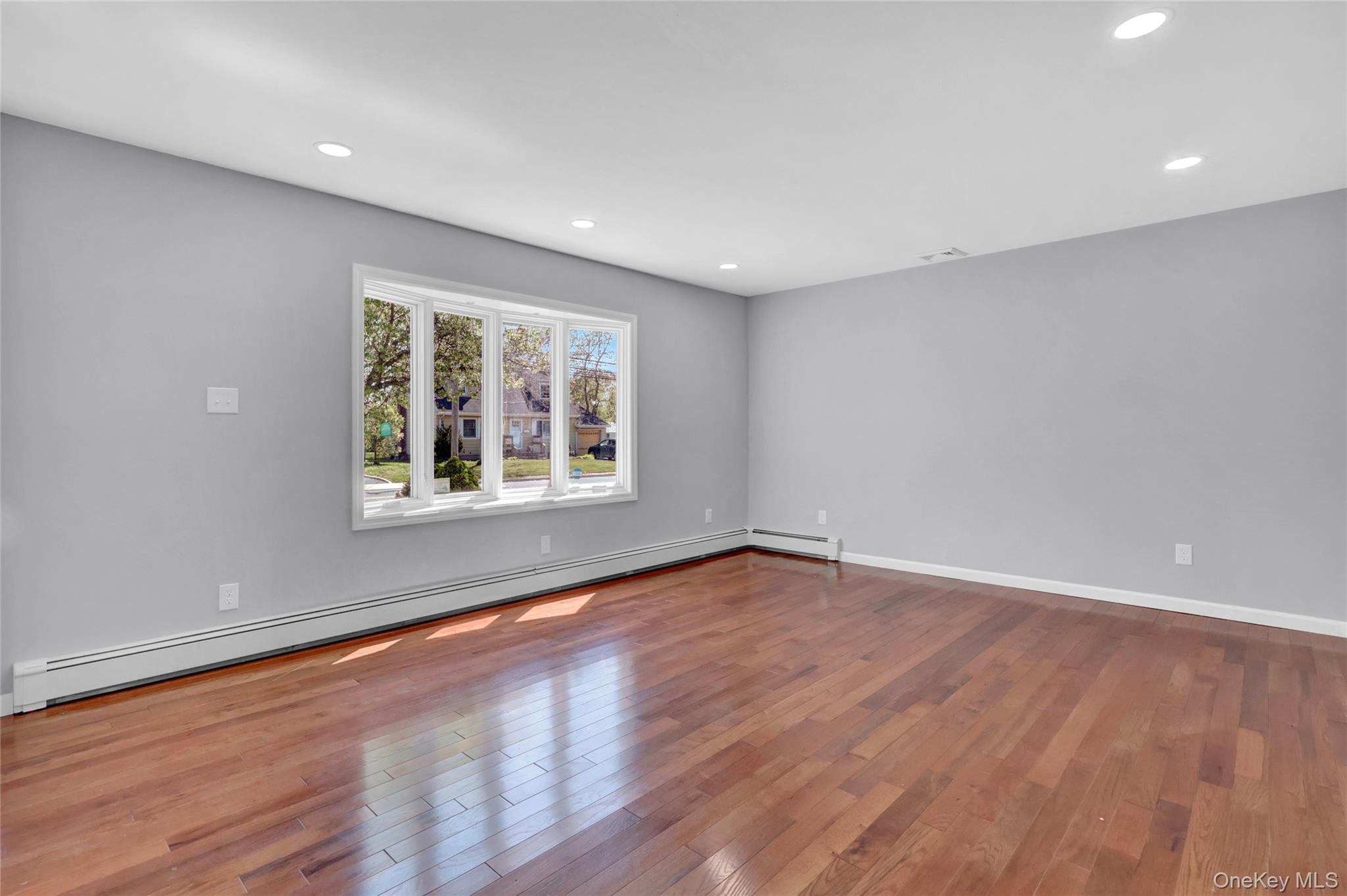 339 Barton Avenue Property Photo 5