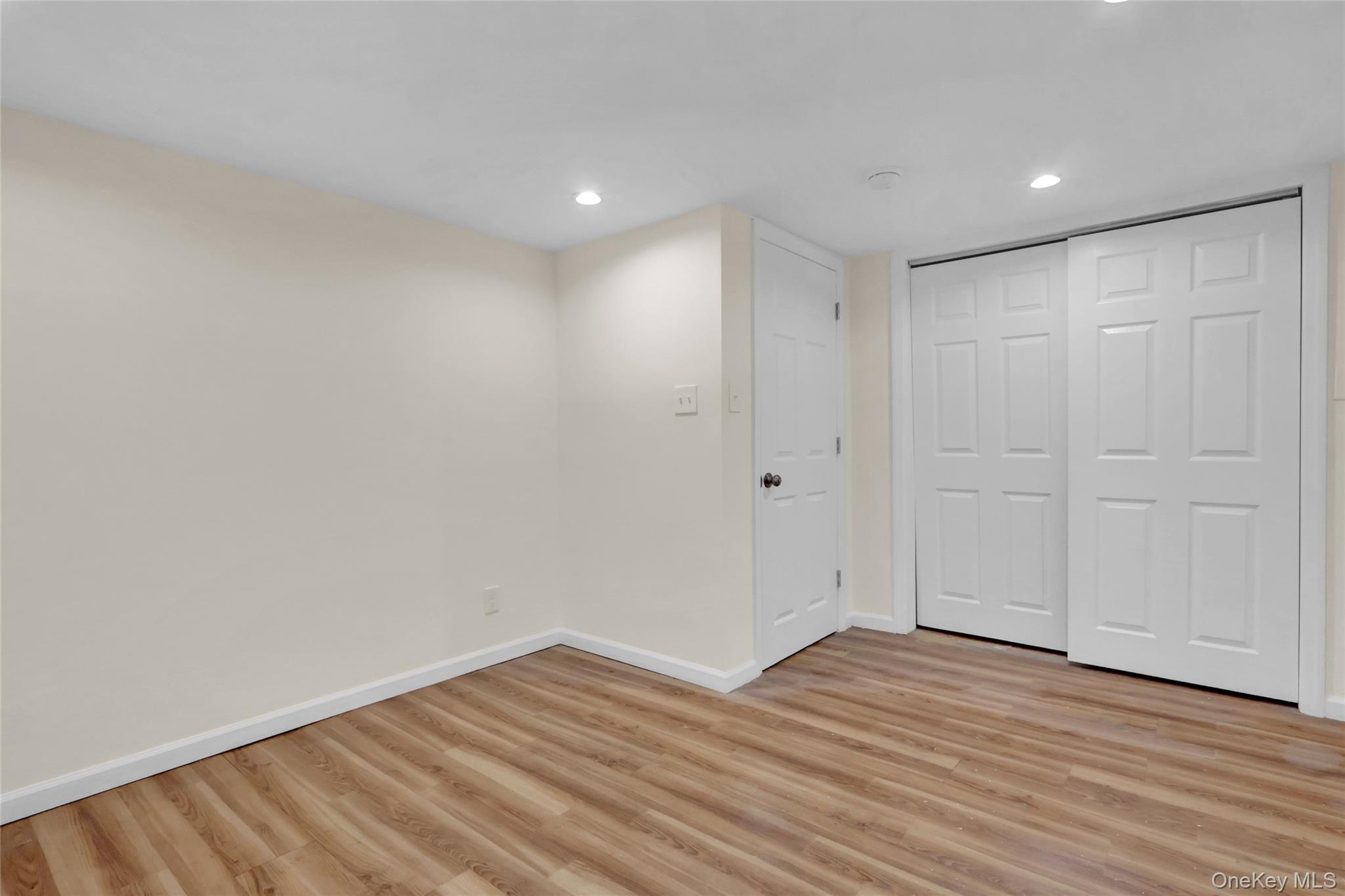 339 Barton Avenue Property Photo 24