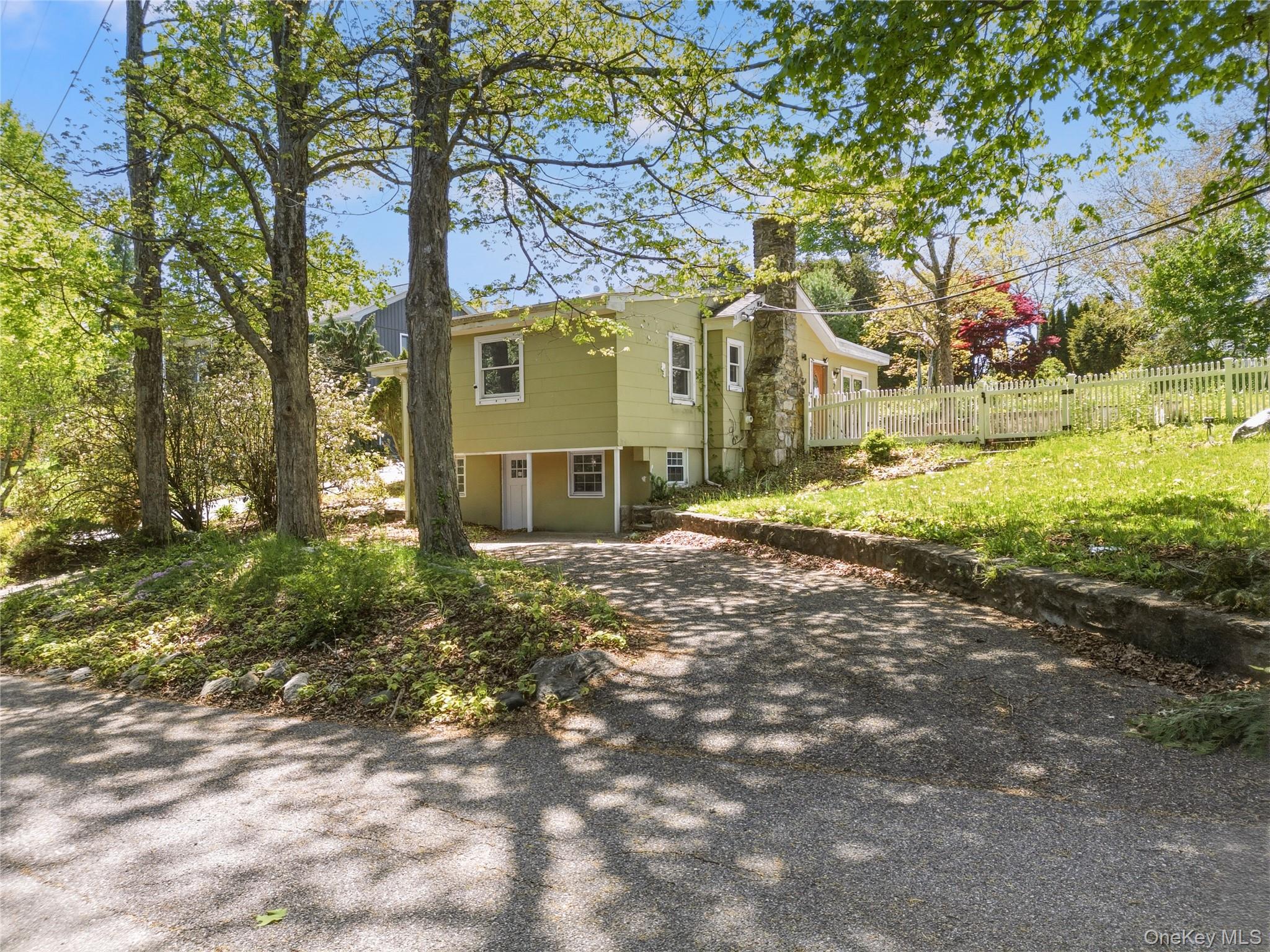 2 Springdale Road Property Photo 3