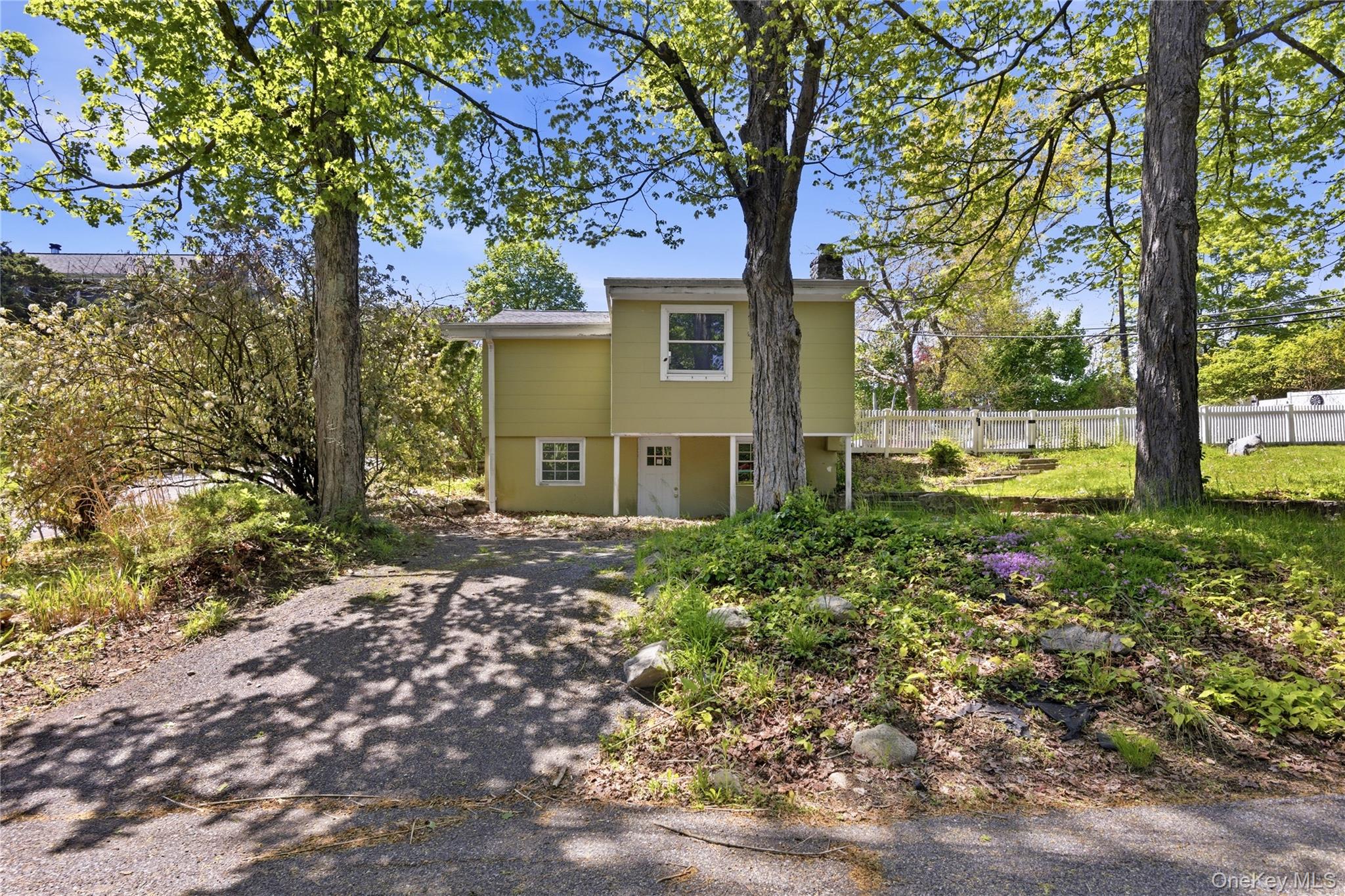 2 Springdale Road Property Photo 4
