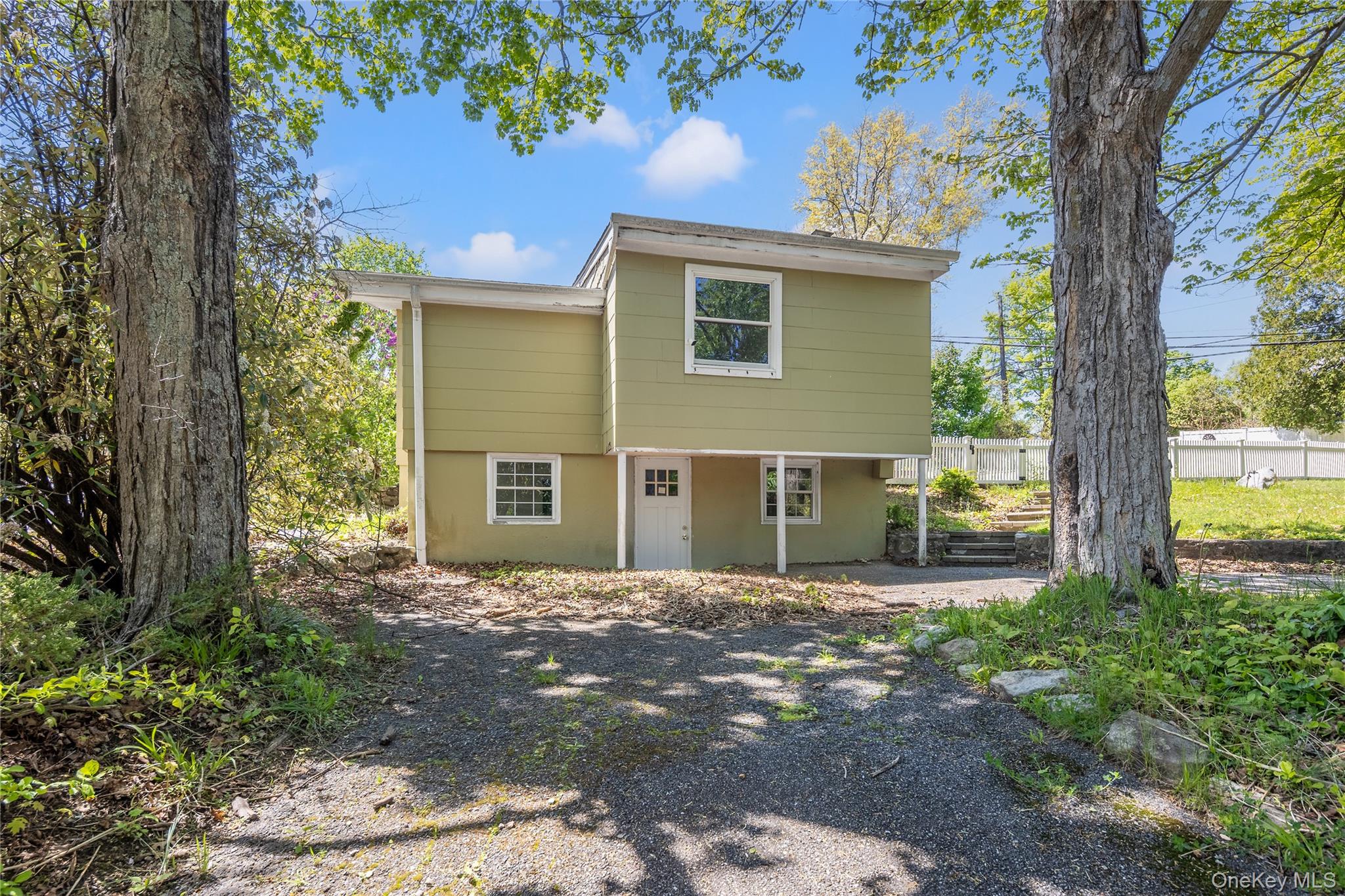 2 Springdale Road Property Photo 5