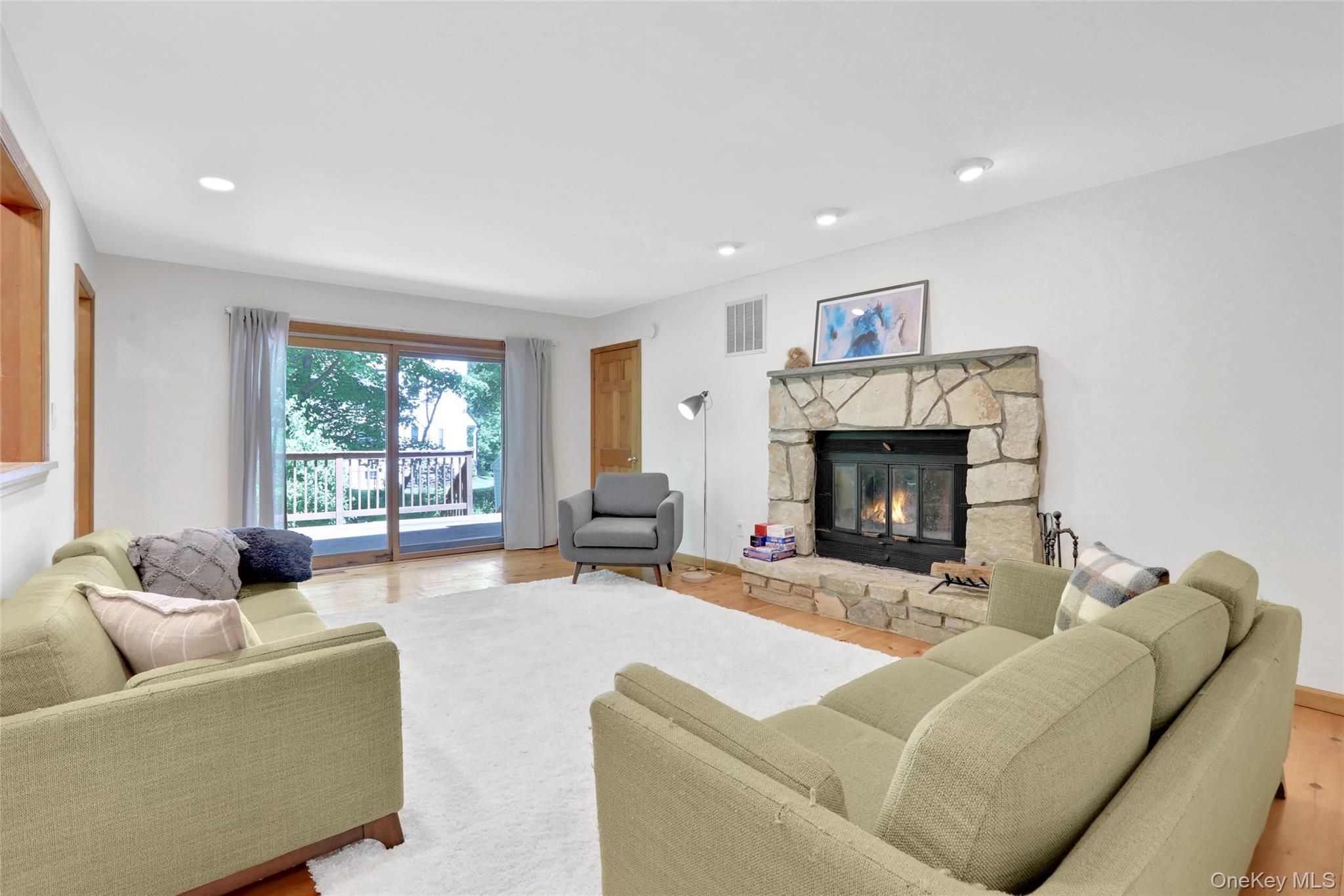 8 White Pine Lane Property Photo 29