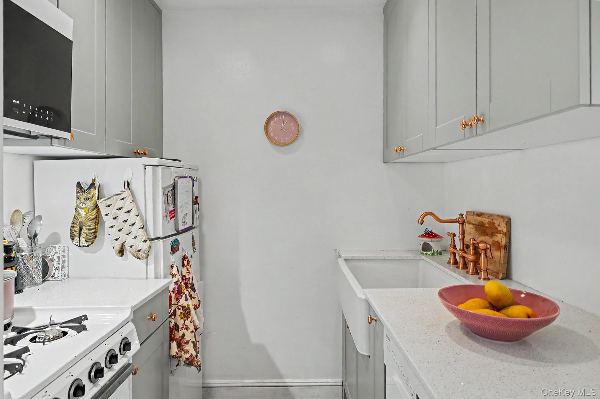 485 Pelham Road B56 Property Photo 10