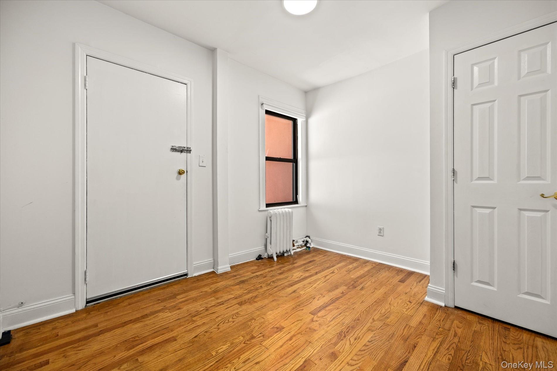 2067 32nd Street Property Photo 7