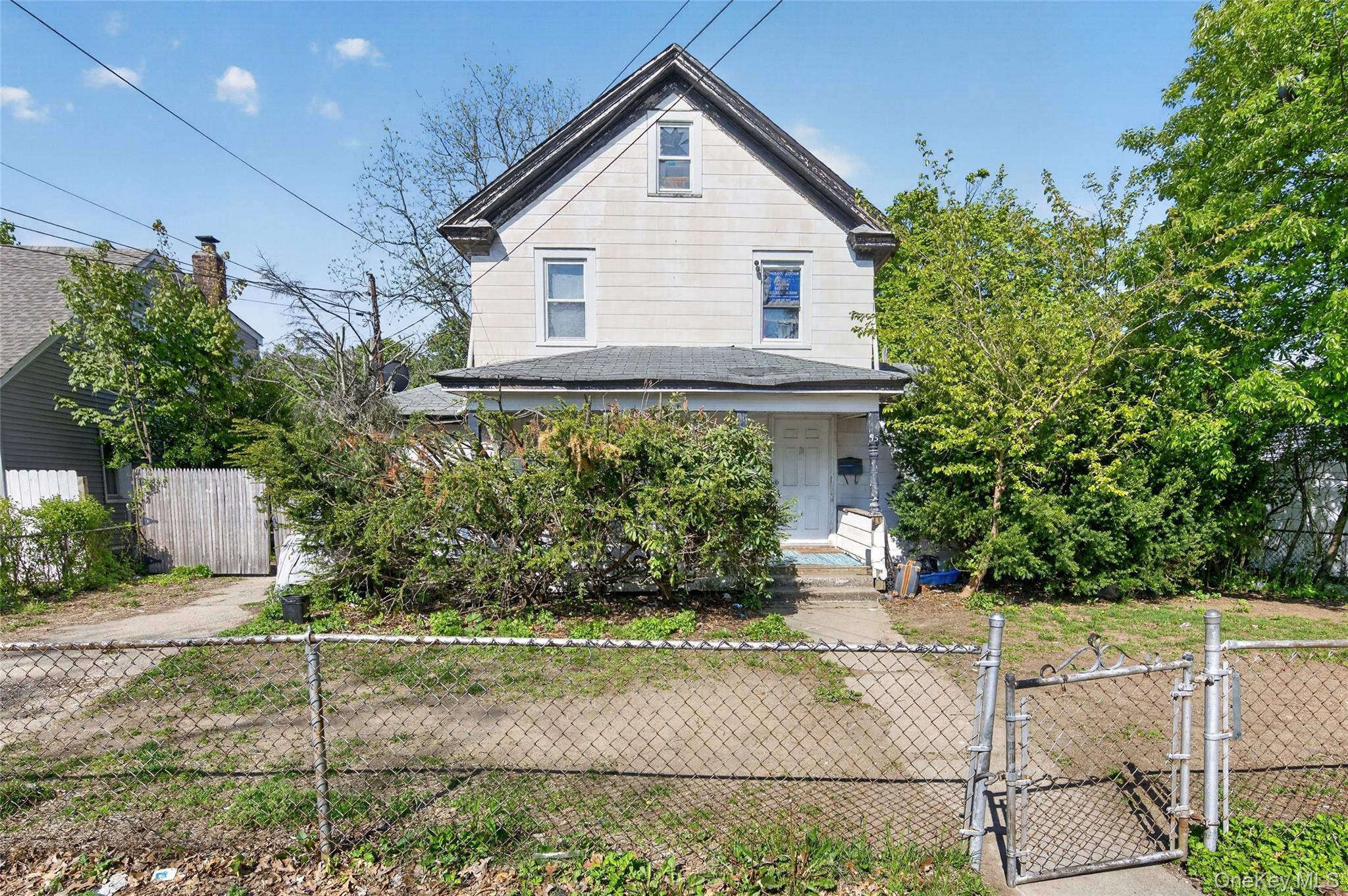 95 Rose Avenue Property Photo 1