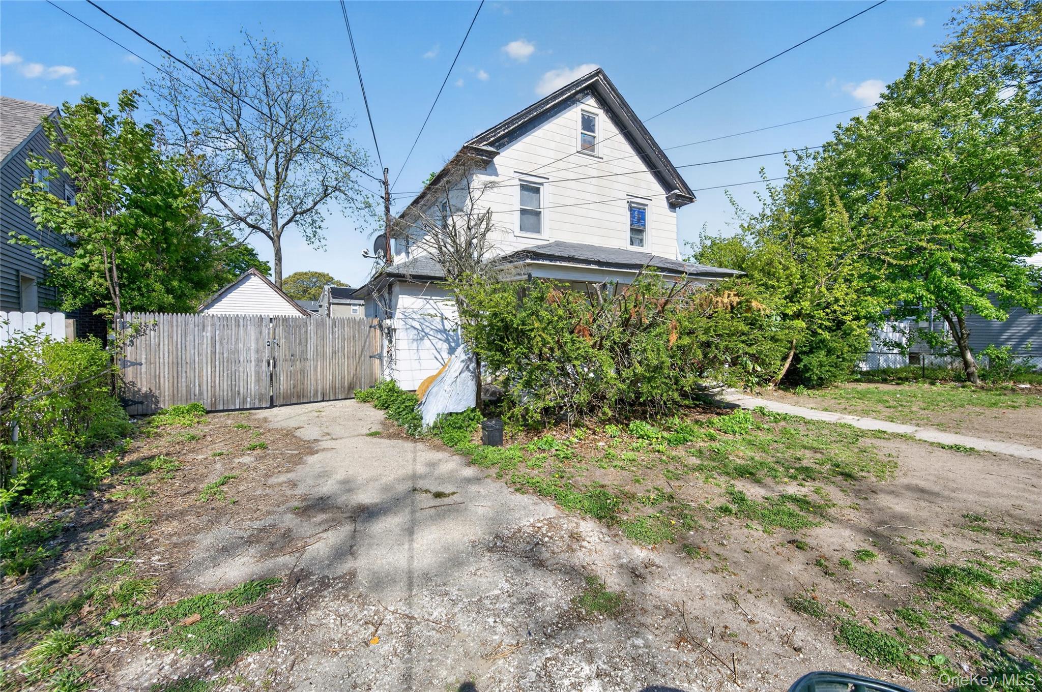 95 Rose Avenue Property Photo 3