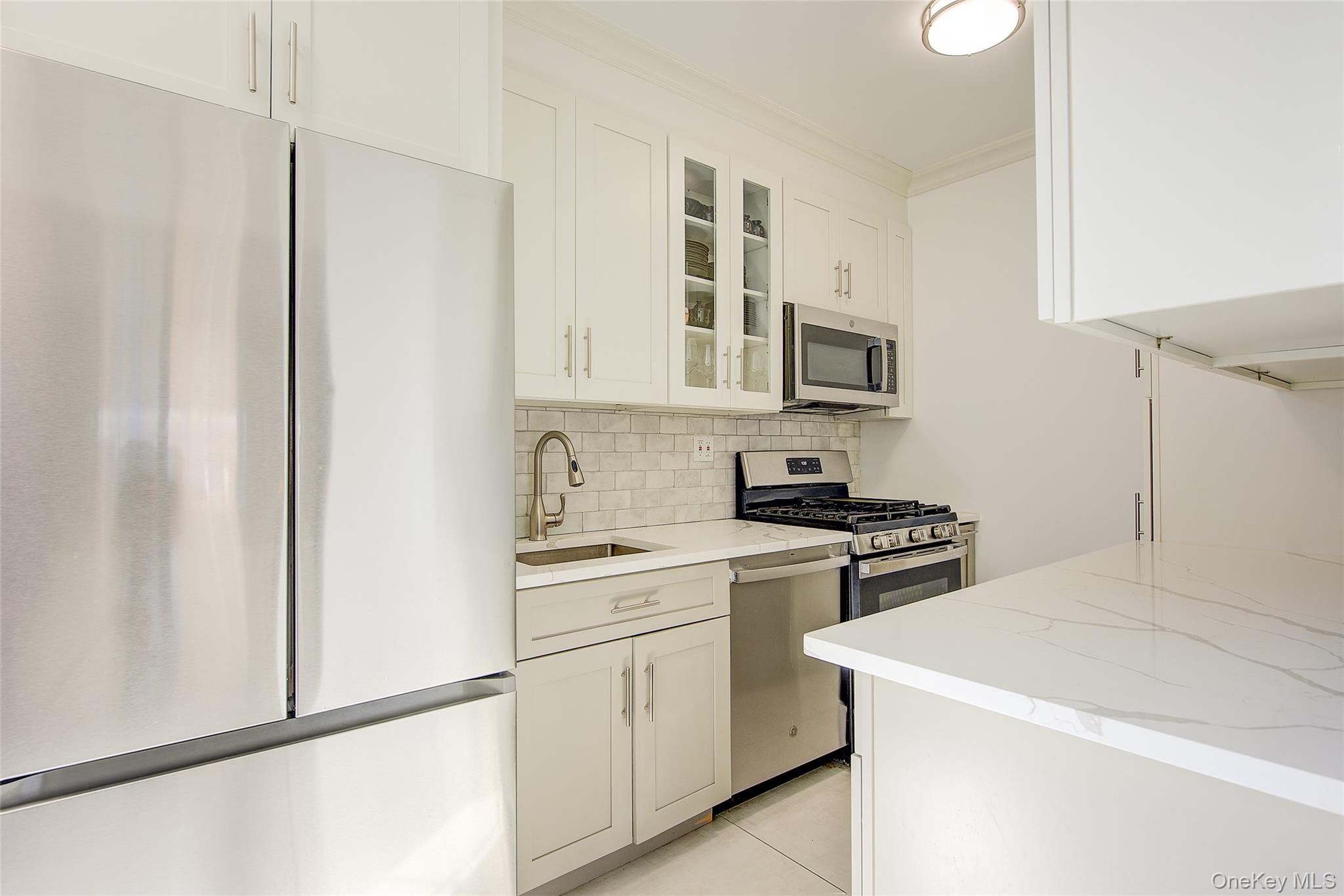 77-34 113th Street 6c Property Photo 15