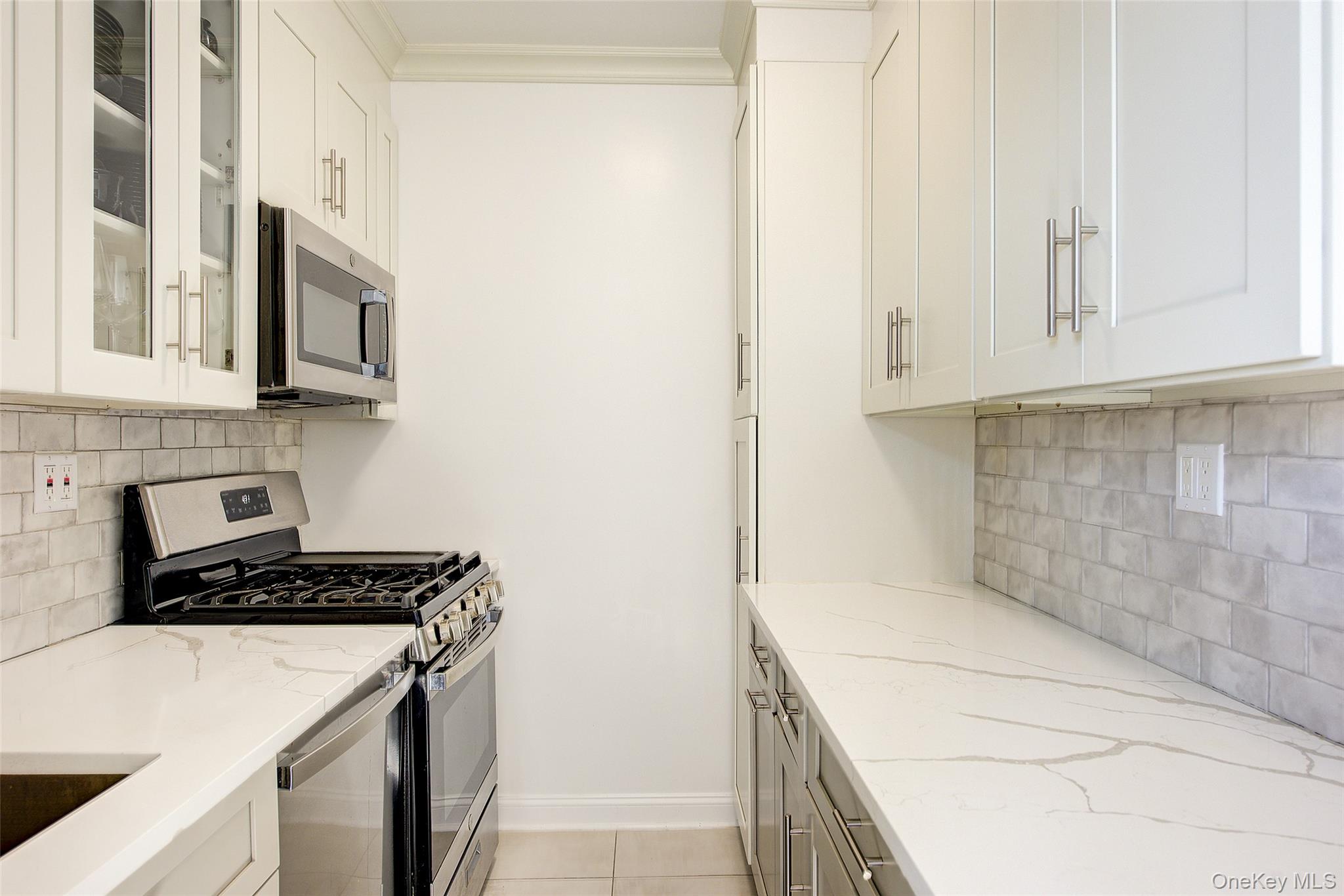 77-34 113th Street 6c Property Photo 18