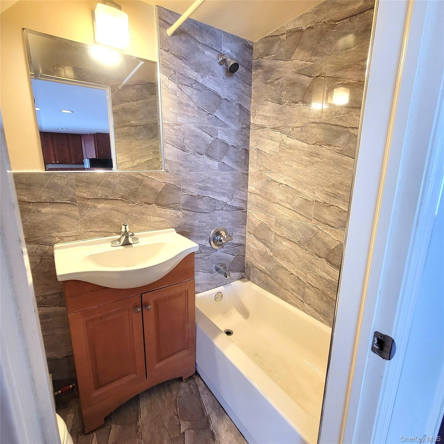 39-73 64th Street Property Photo 22