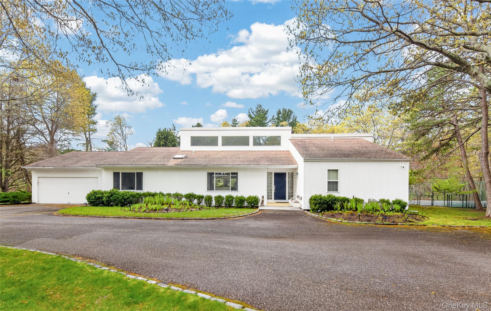 1 Whippoorwill Lane Property Photo 1