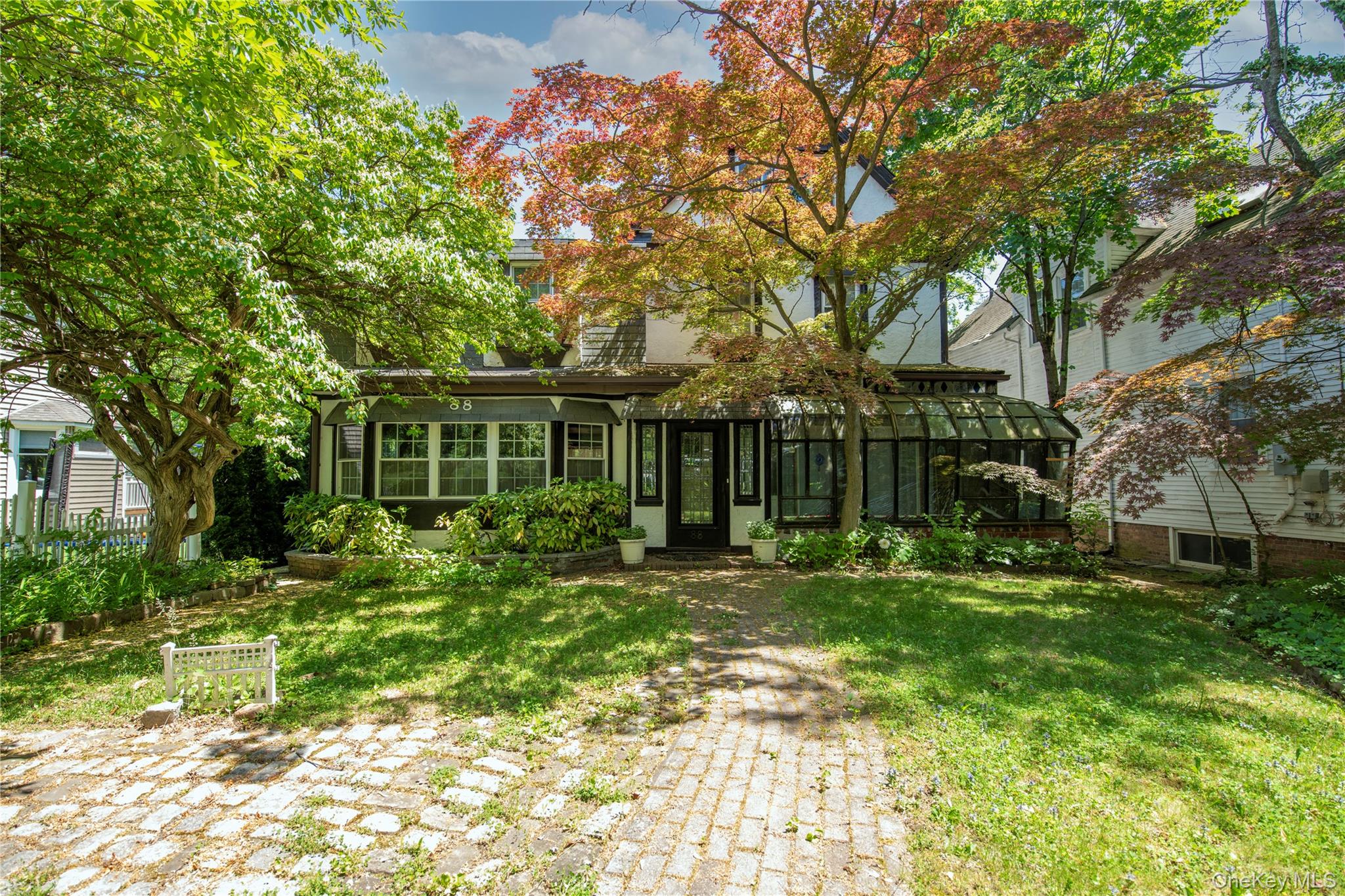 88 Prospect Avenue Property Photo 1