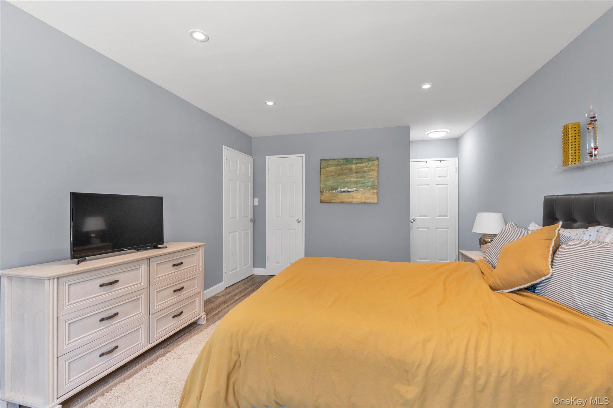 360 Shore Road 2c Property Photo 10