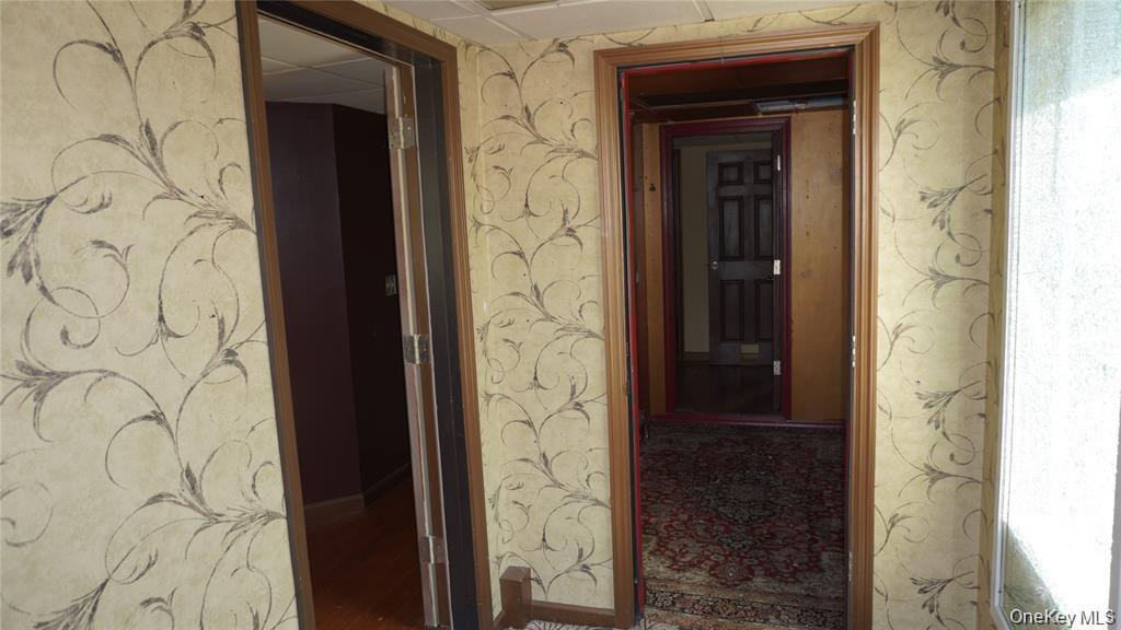 1443 Deer Park Avenue Property Photo 3