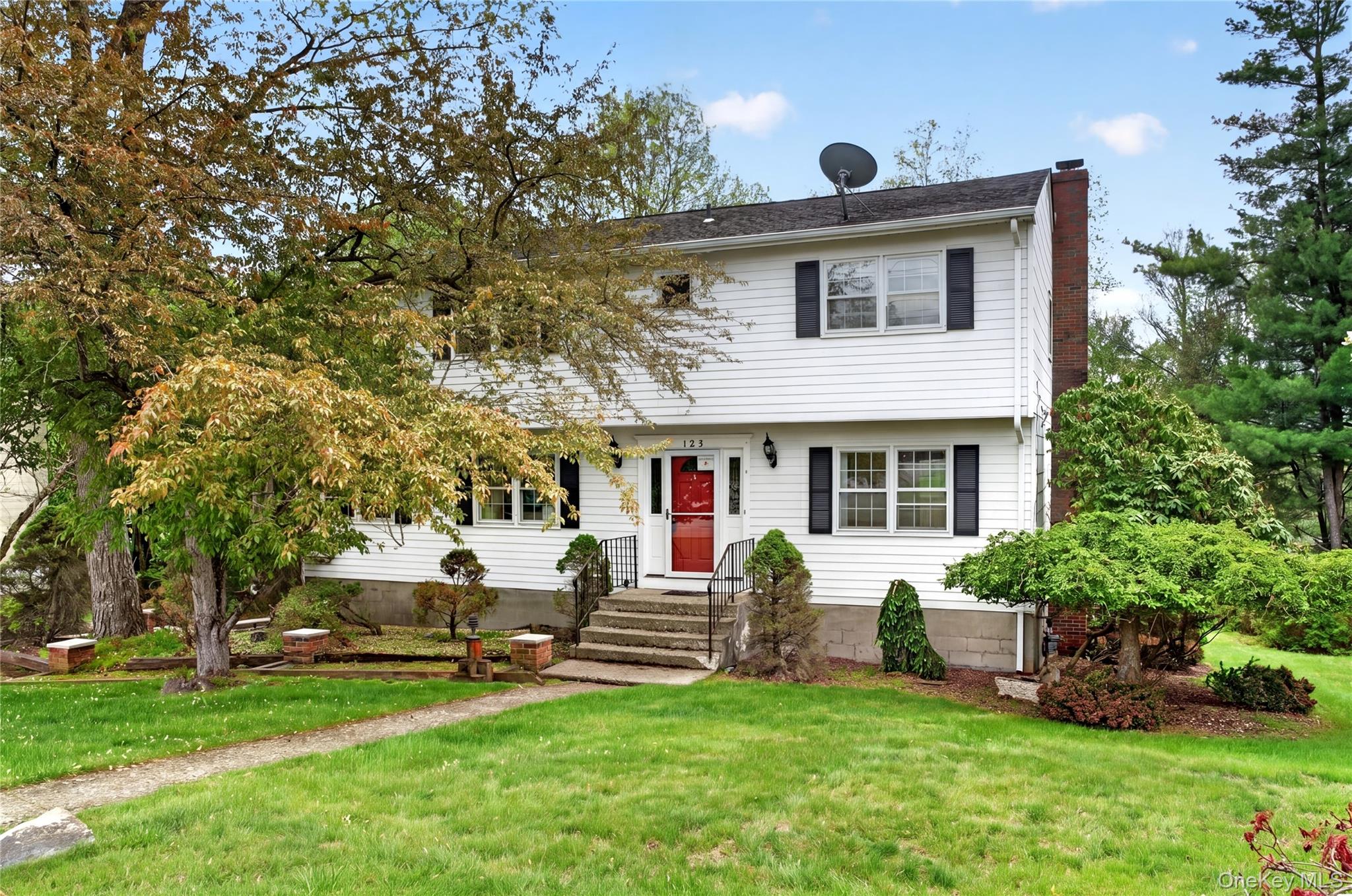 155 Pine Tree Road Property Photo 1