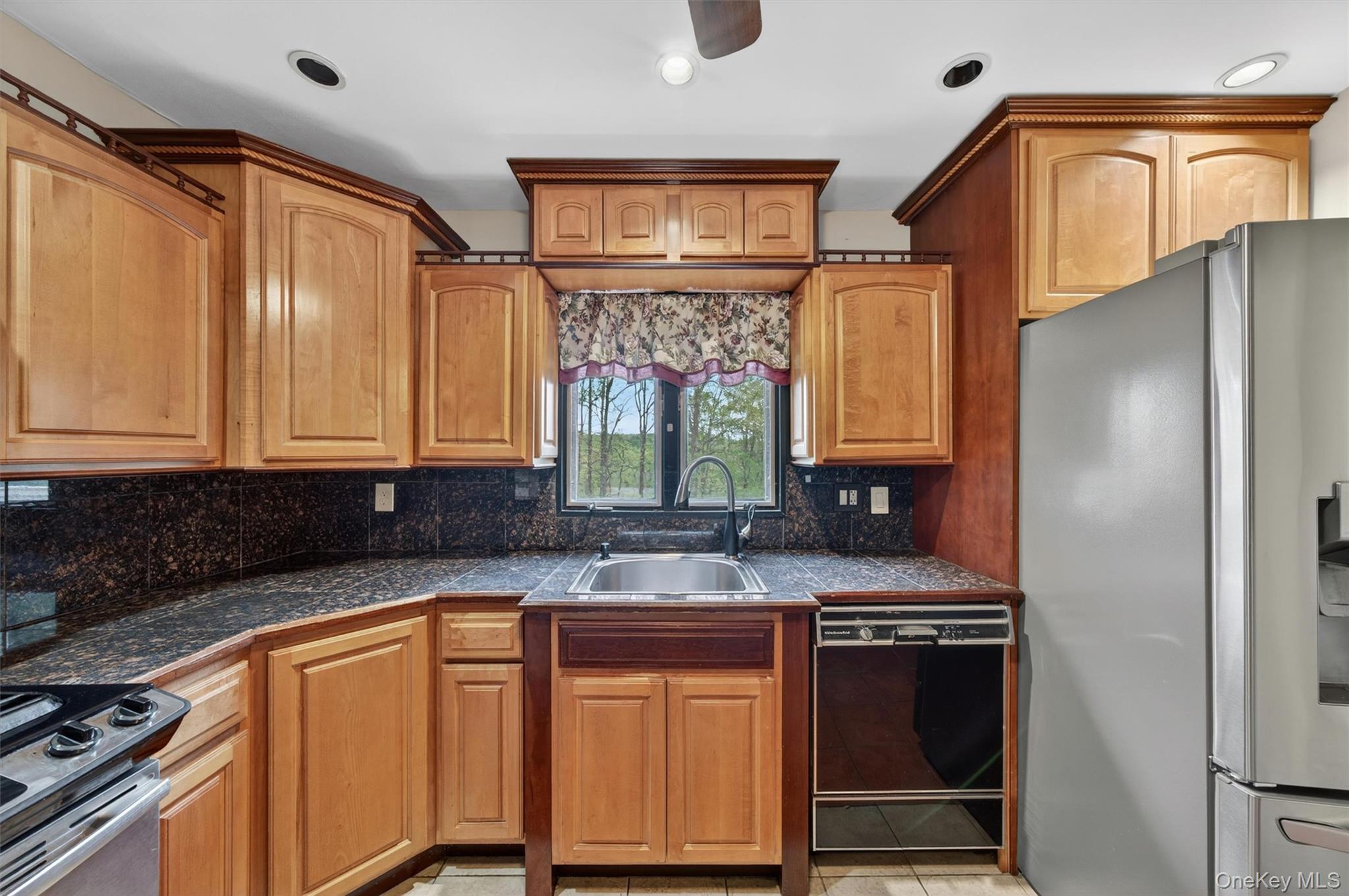 155 Pine Tree Road Property Photo 15