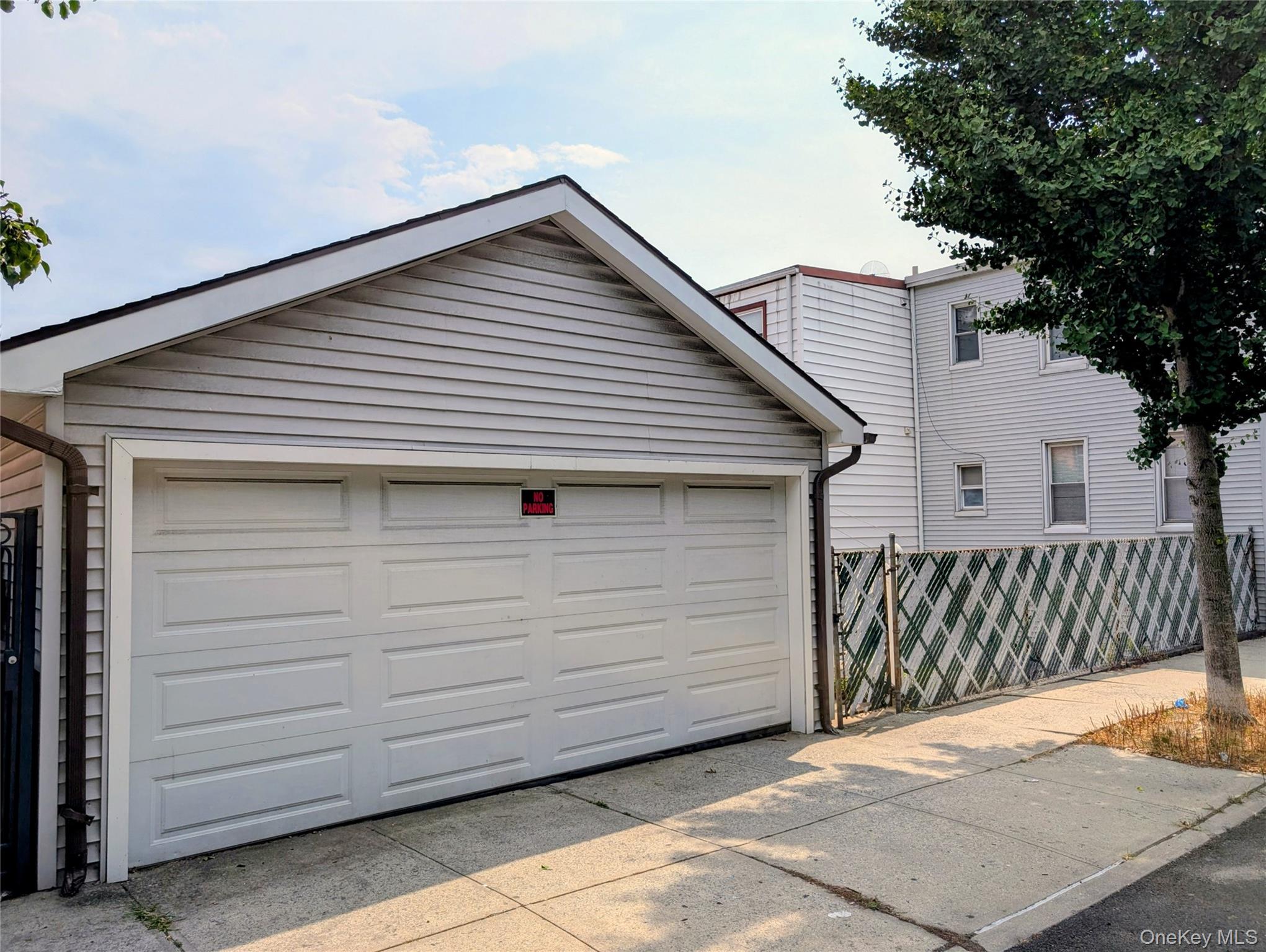 60-27 60 Street Property Photo 2