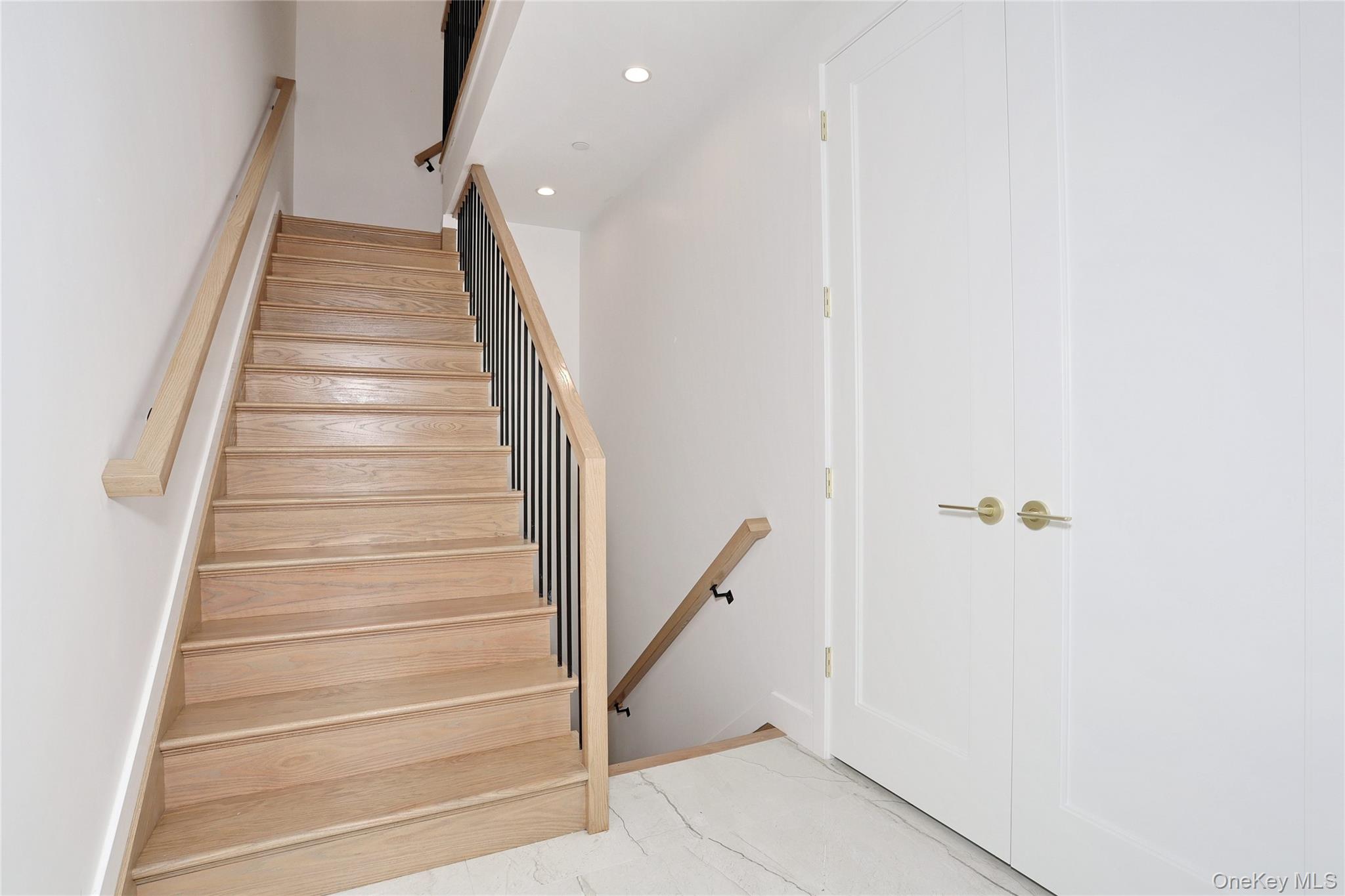 1 Hopal Lane 203 Property Photo 6