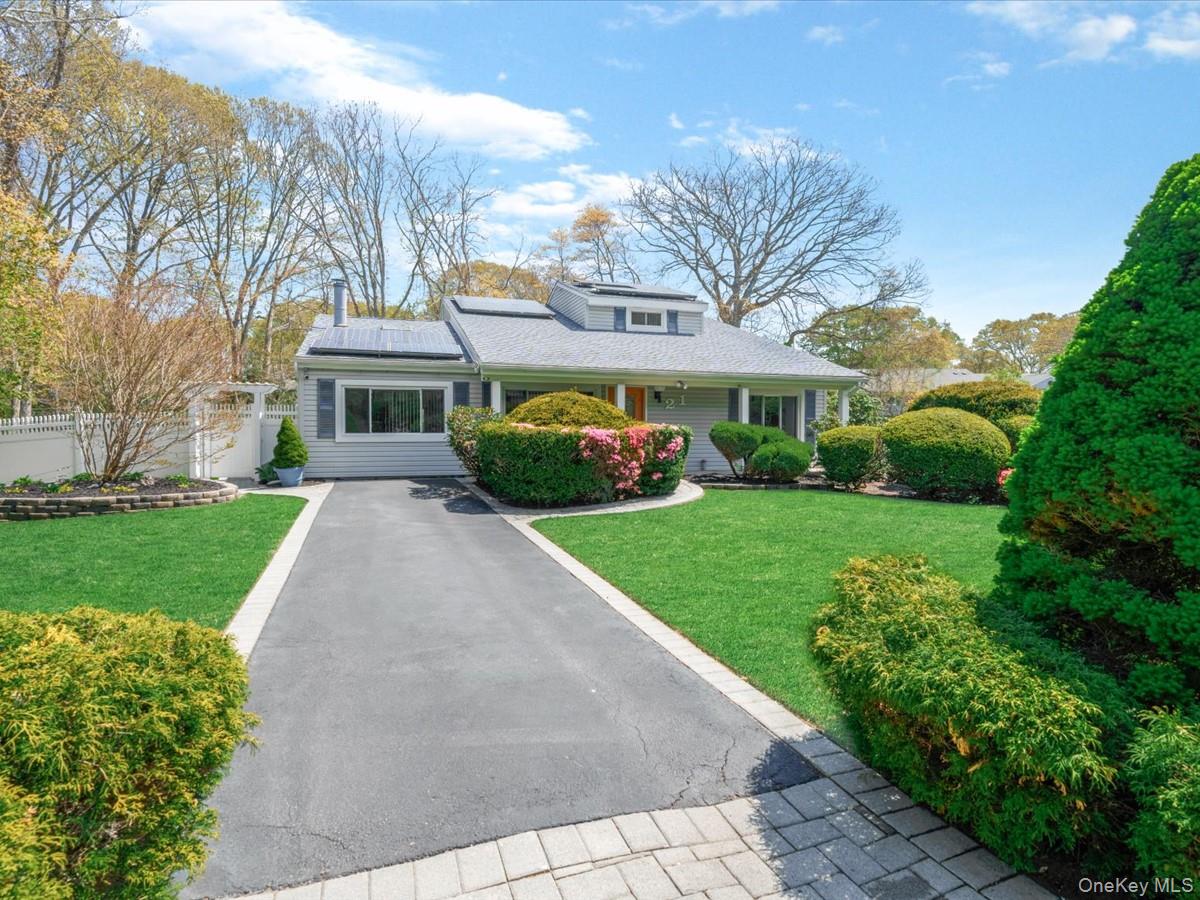 21 Halston Lane Property Photo 2