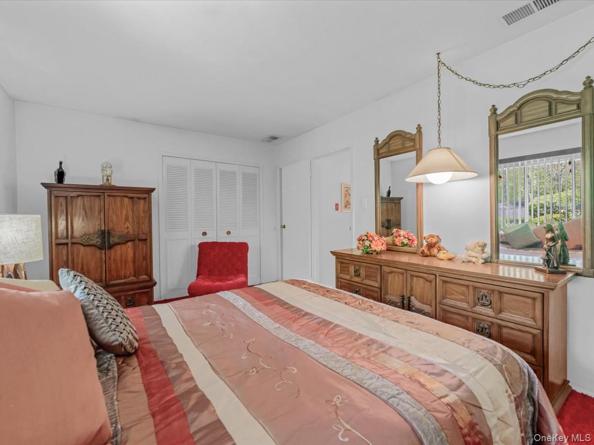 21 Halston Lane Property Photo 15