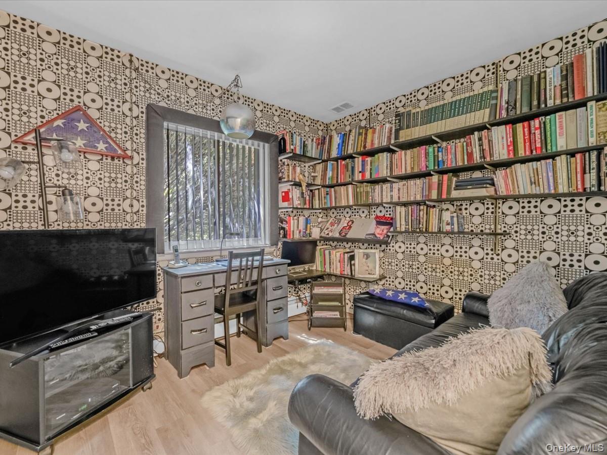 21 Halston Lane Property Photo 16