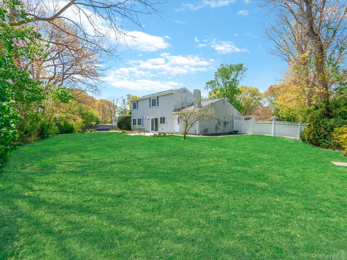 21 Halston Lane Property Photo 23