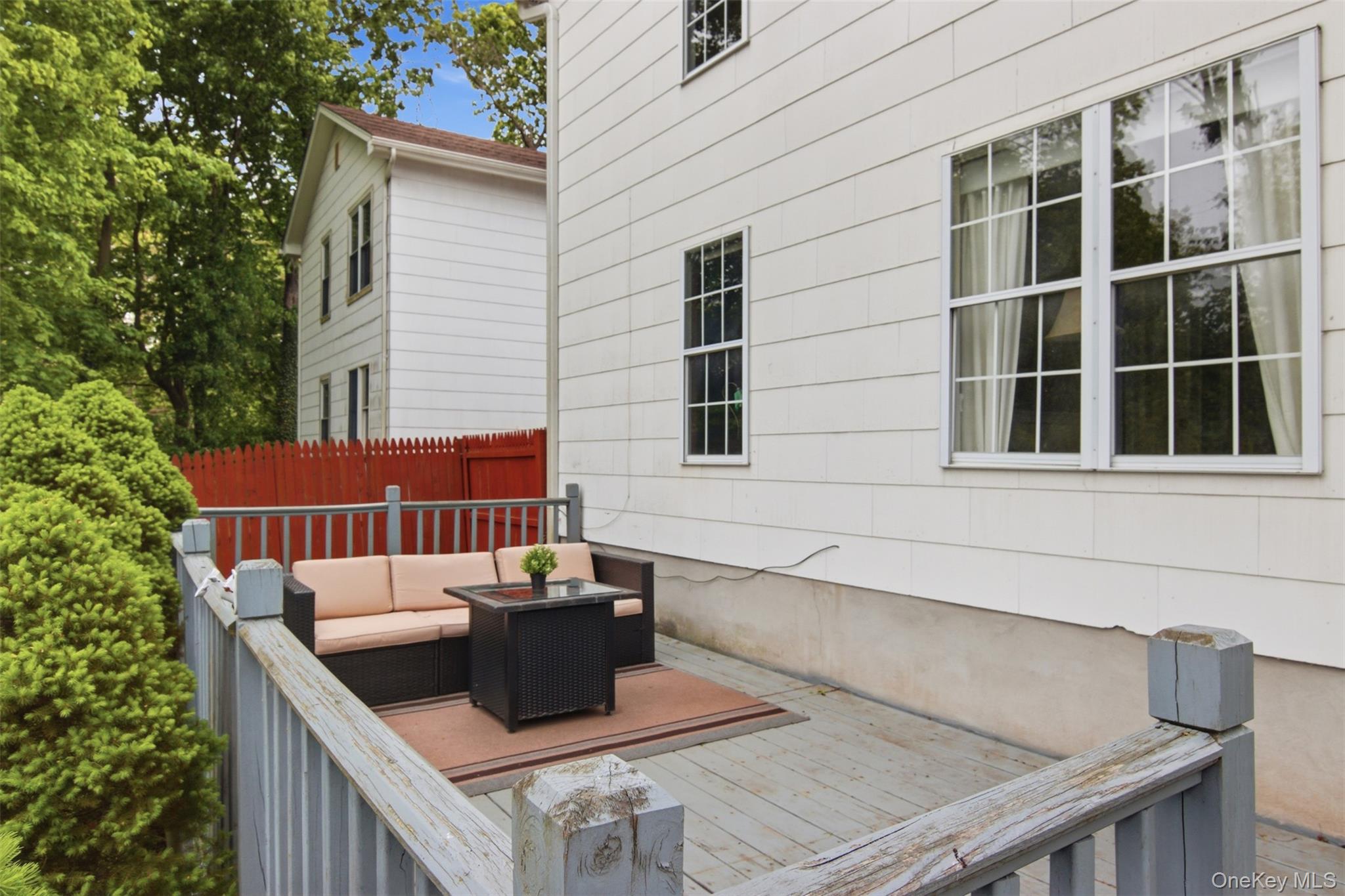 23 Woodside Avenue Property Photo 24