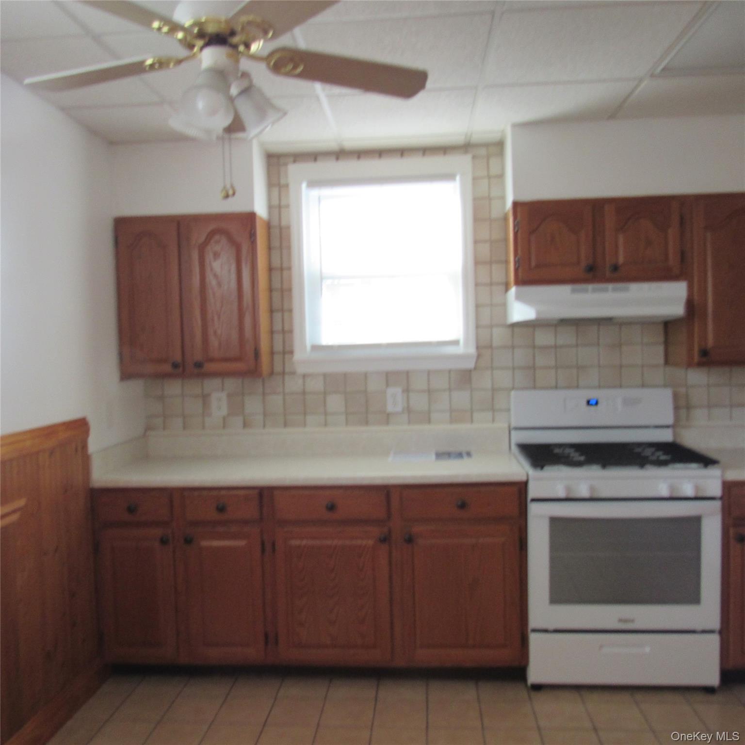 35 Taylor Avenue #2 Property Photo 6