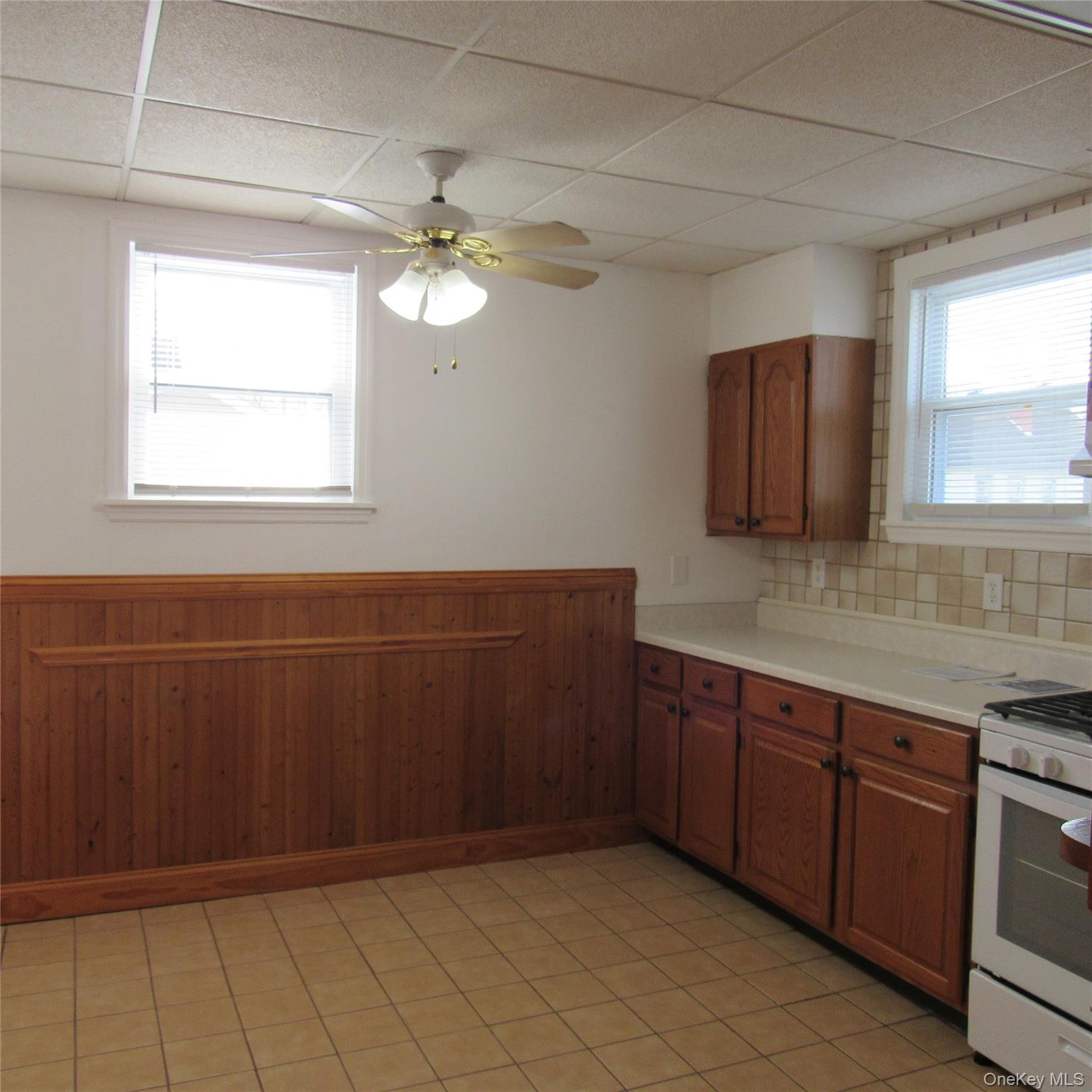 35 Taylor Avenue #2 Property Photo 7