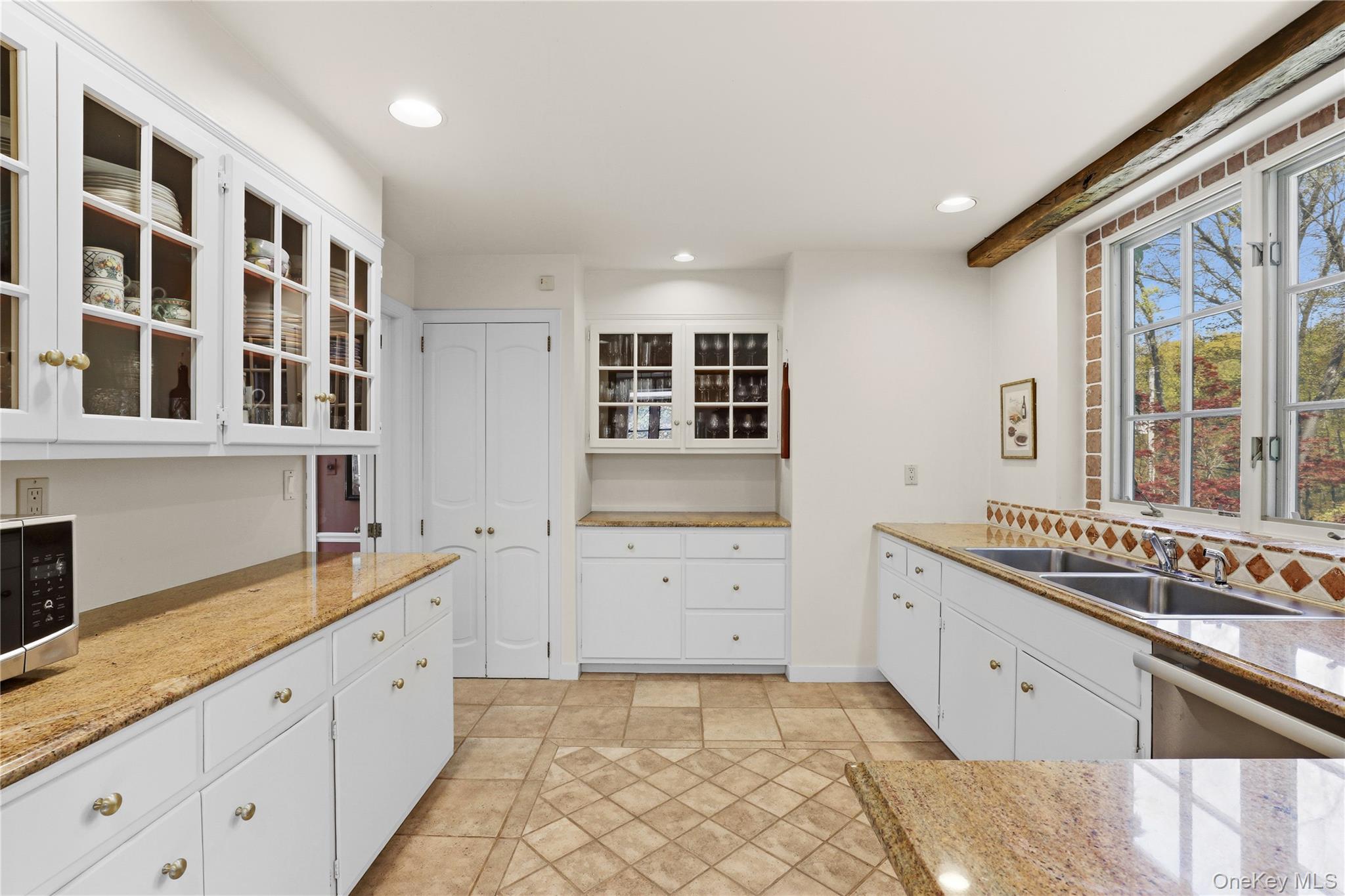 316 Haines Road Property Photo 11