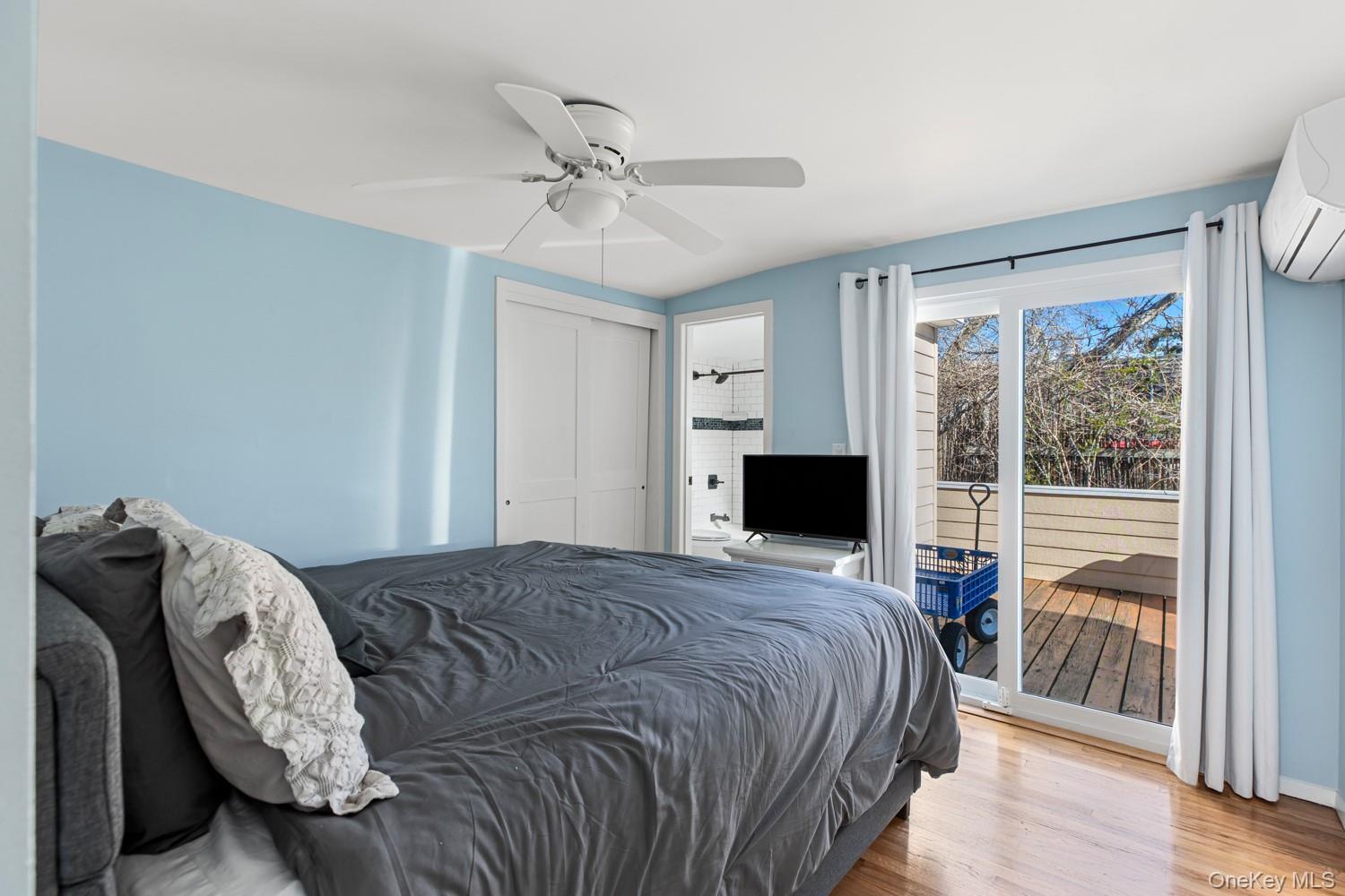 485 Bayberry Walk Property Photo 13