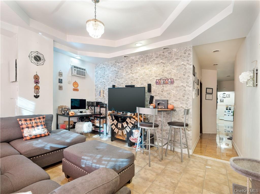 1392 Commonwealth Avenue Property Photo 3