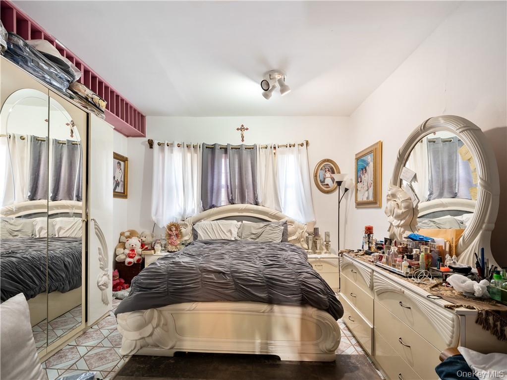 1392 Commonwealth Avenue Property Photo 10