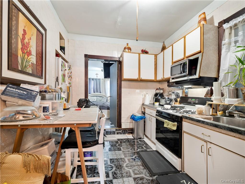1392 Commonwealth Avenue Property Photo 11