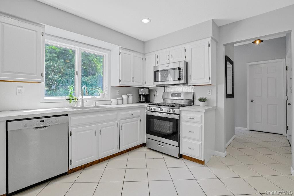 22 Peach Street Property Photo 23