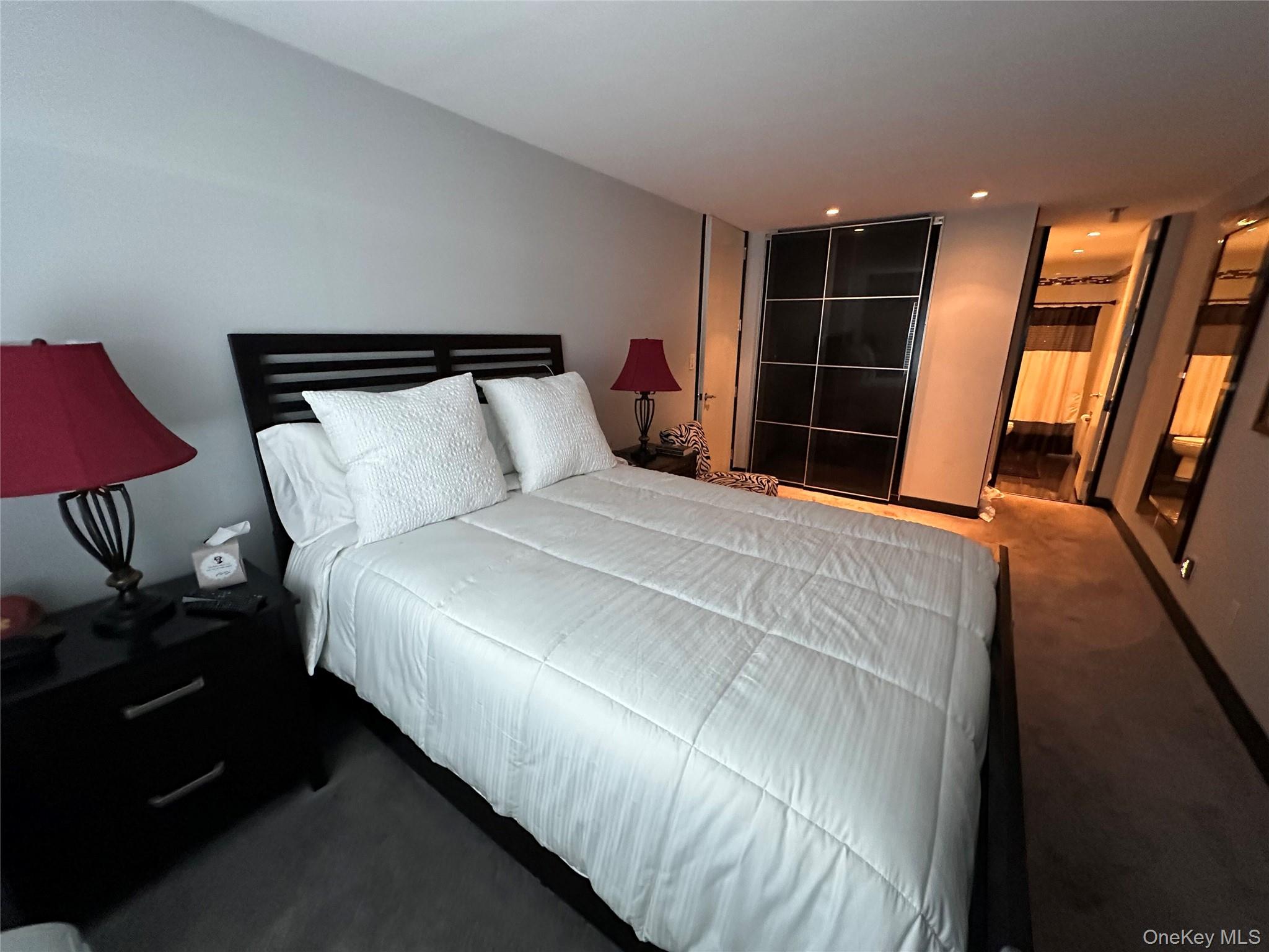 360 Shore Road 2g Property Photo 11