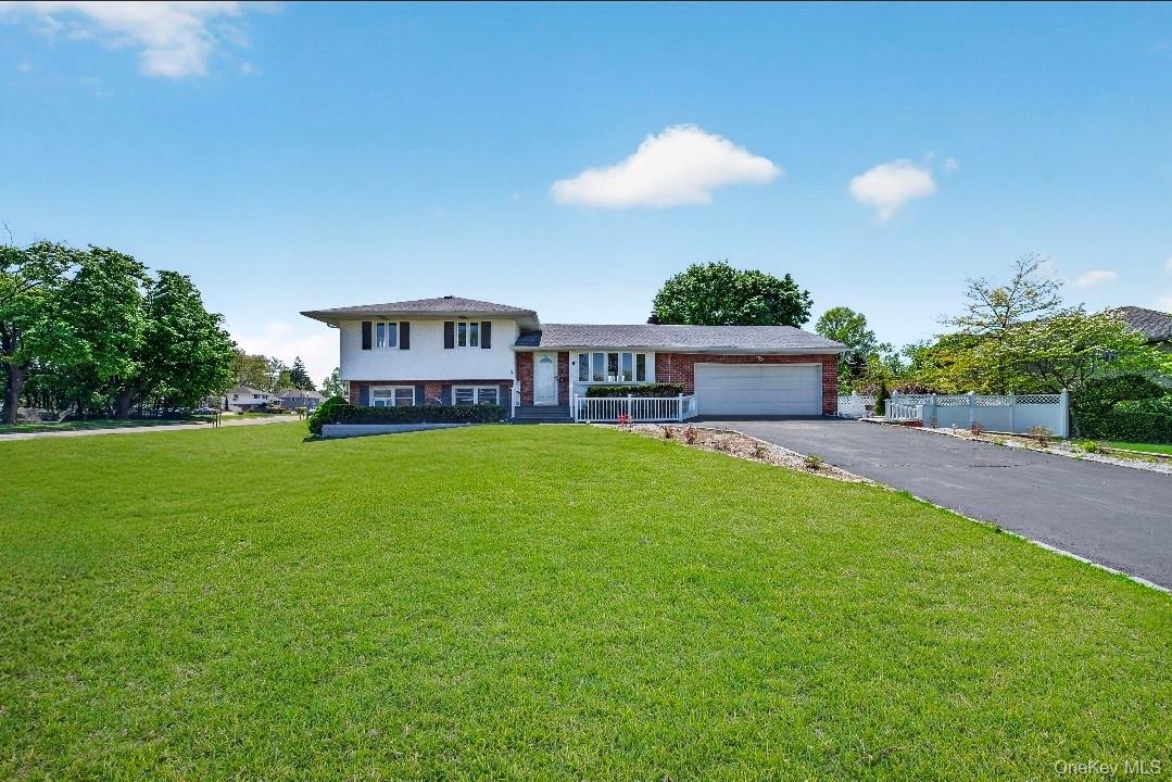 8 Whitebirch Lane Property Photo 2