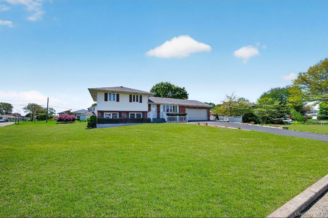 8 Whitebirch Lane Property Photo 3