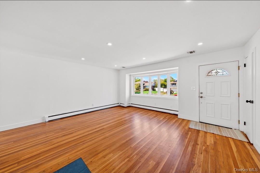 8 Whitebirch Lane Property Photo 5