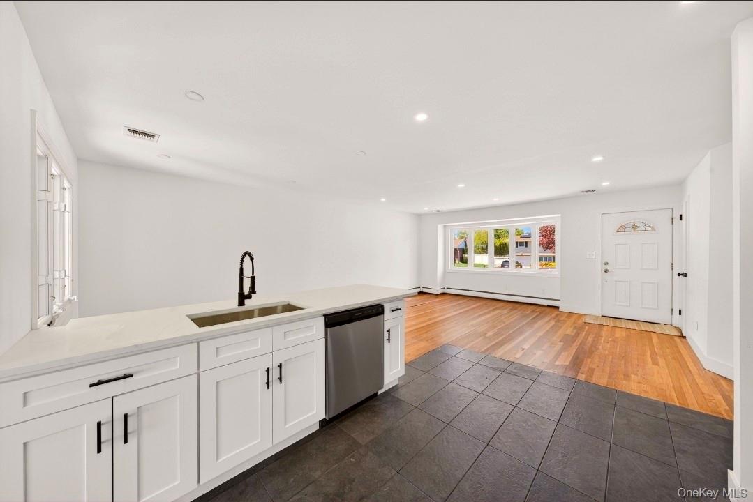 8 Whitebirch Lane Property Photo 7