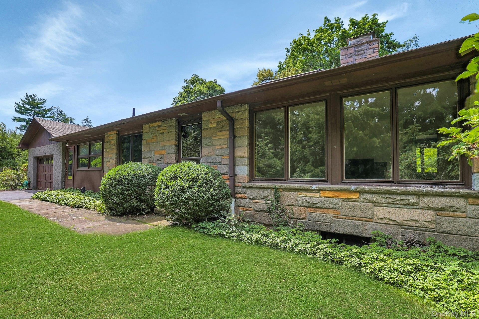 15 Grandview Lane Property Photo 6