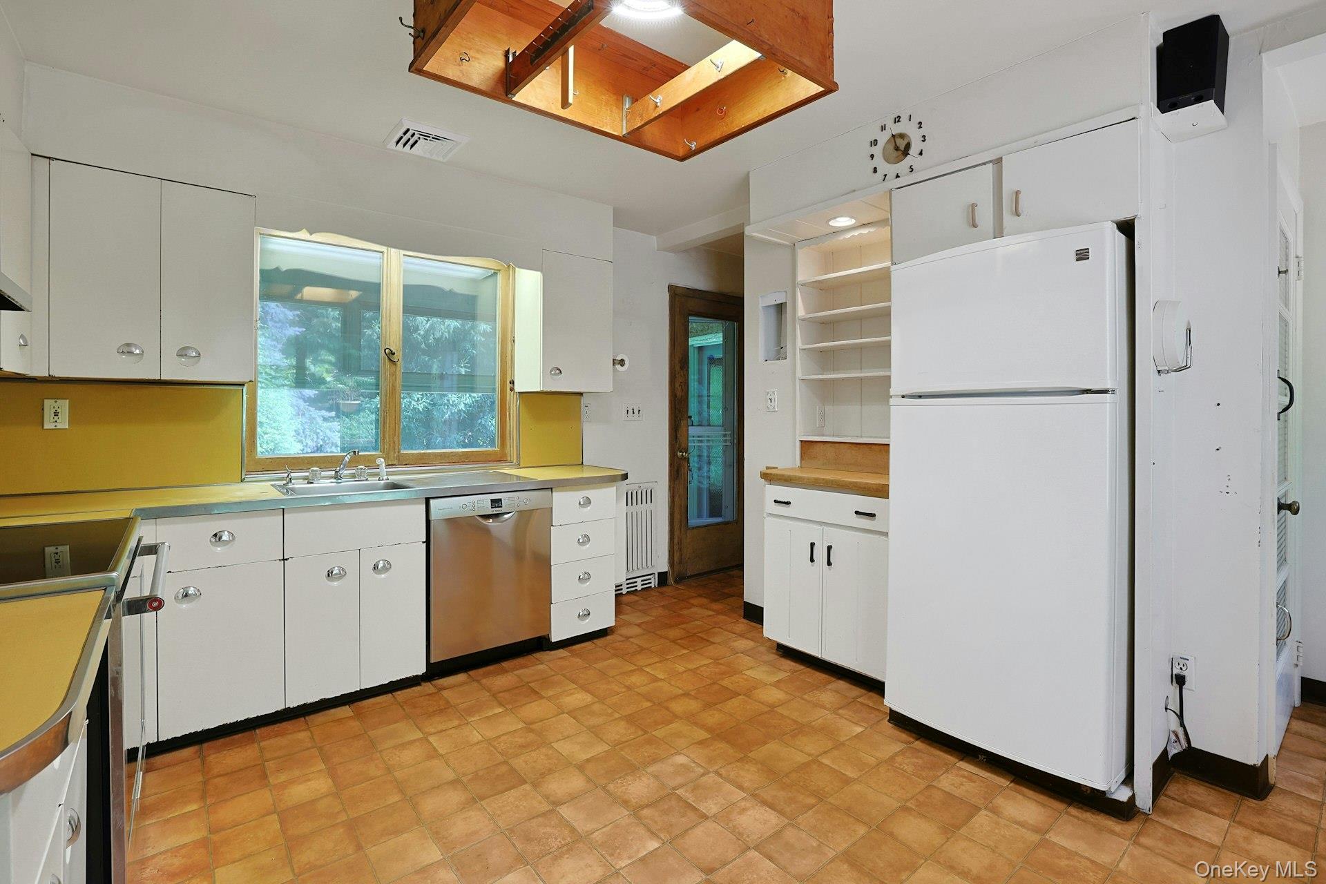 15 Grandview Lane Property Photo 8