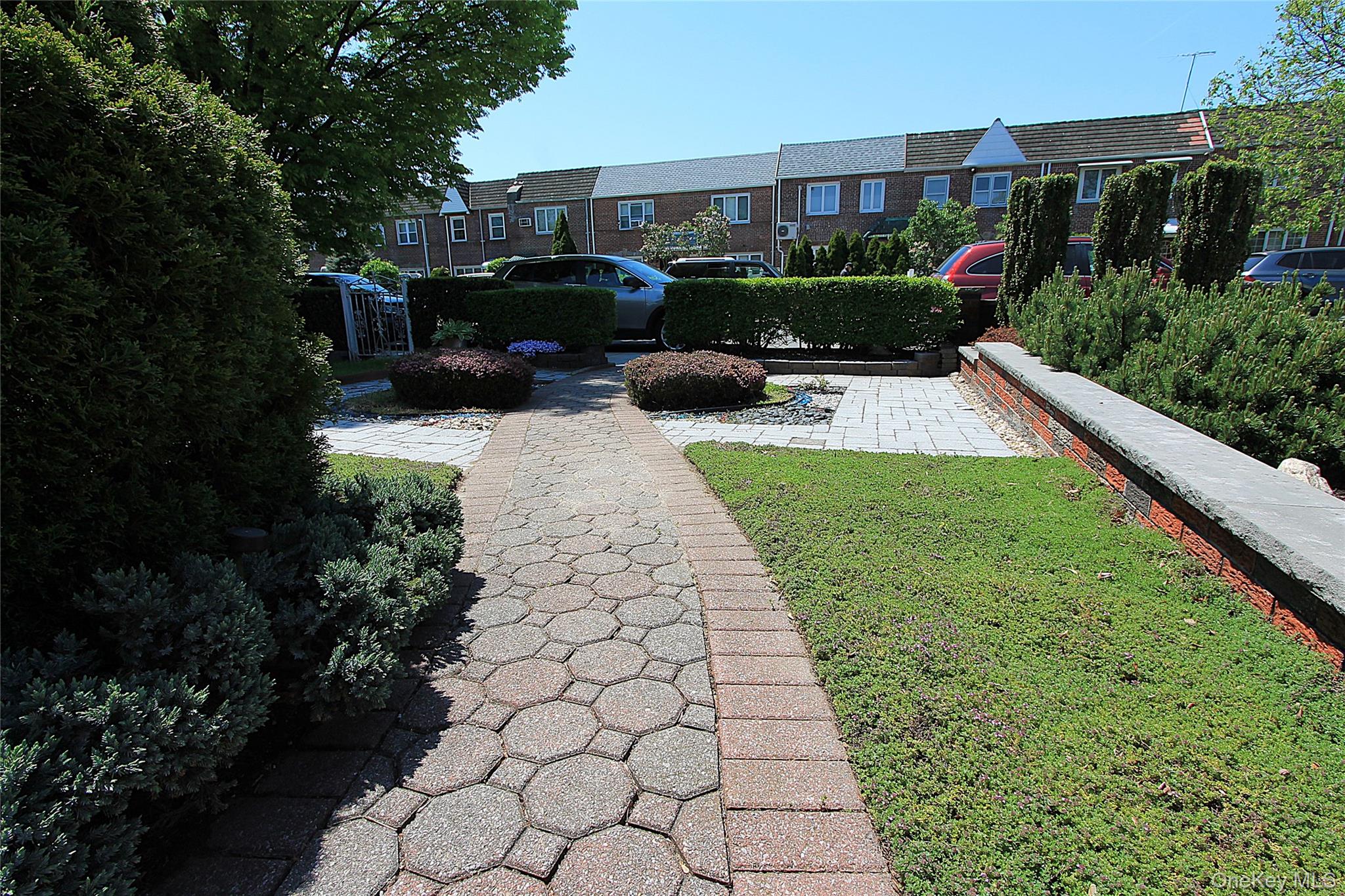 61-59 79th Street Property Photo 2