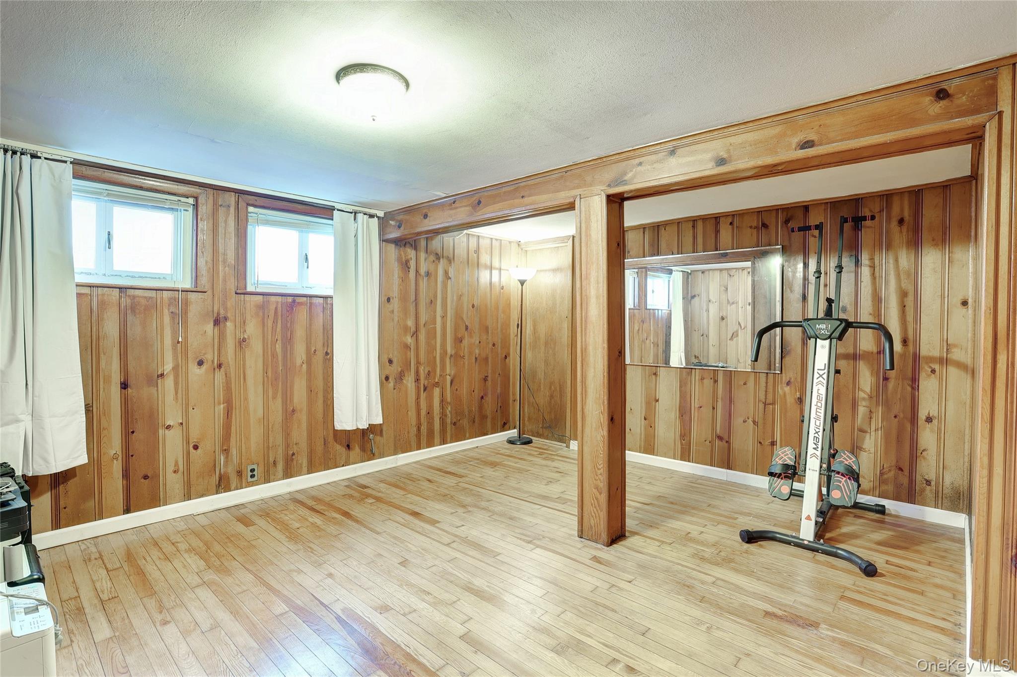 34 E Allison Avenue Property Photo 21