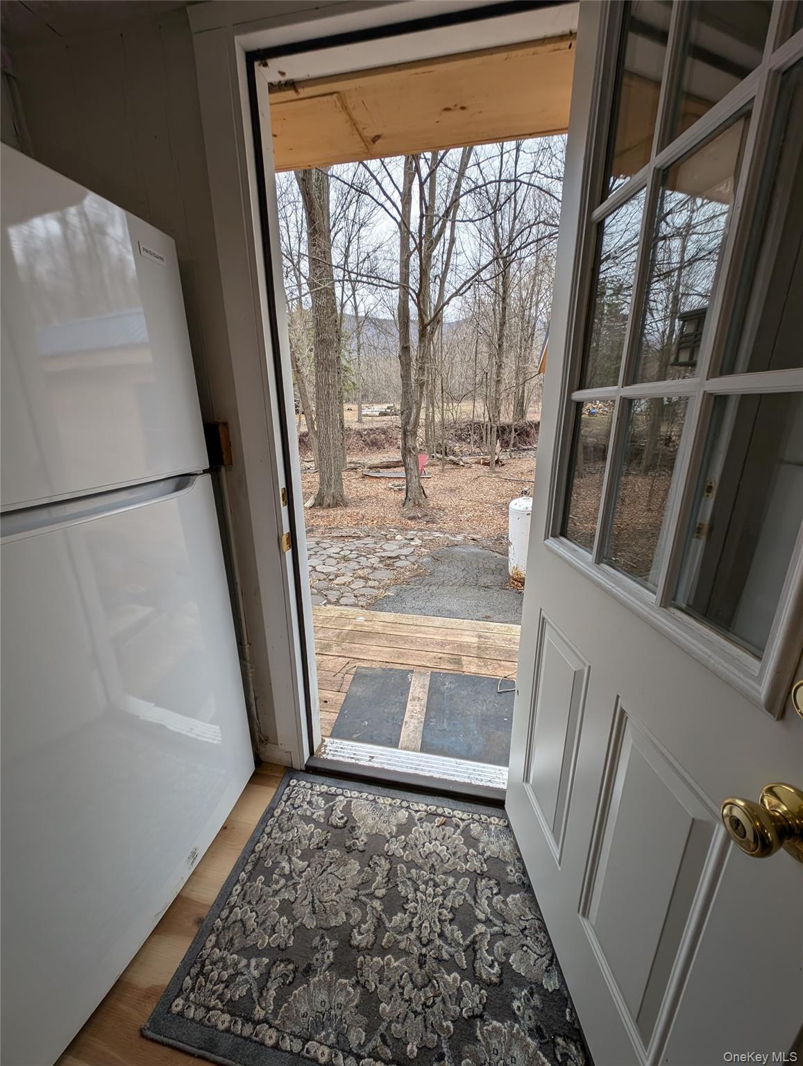549 Hearts Content Road Property Photo 5