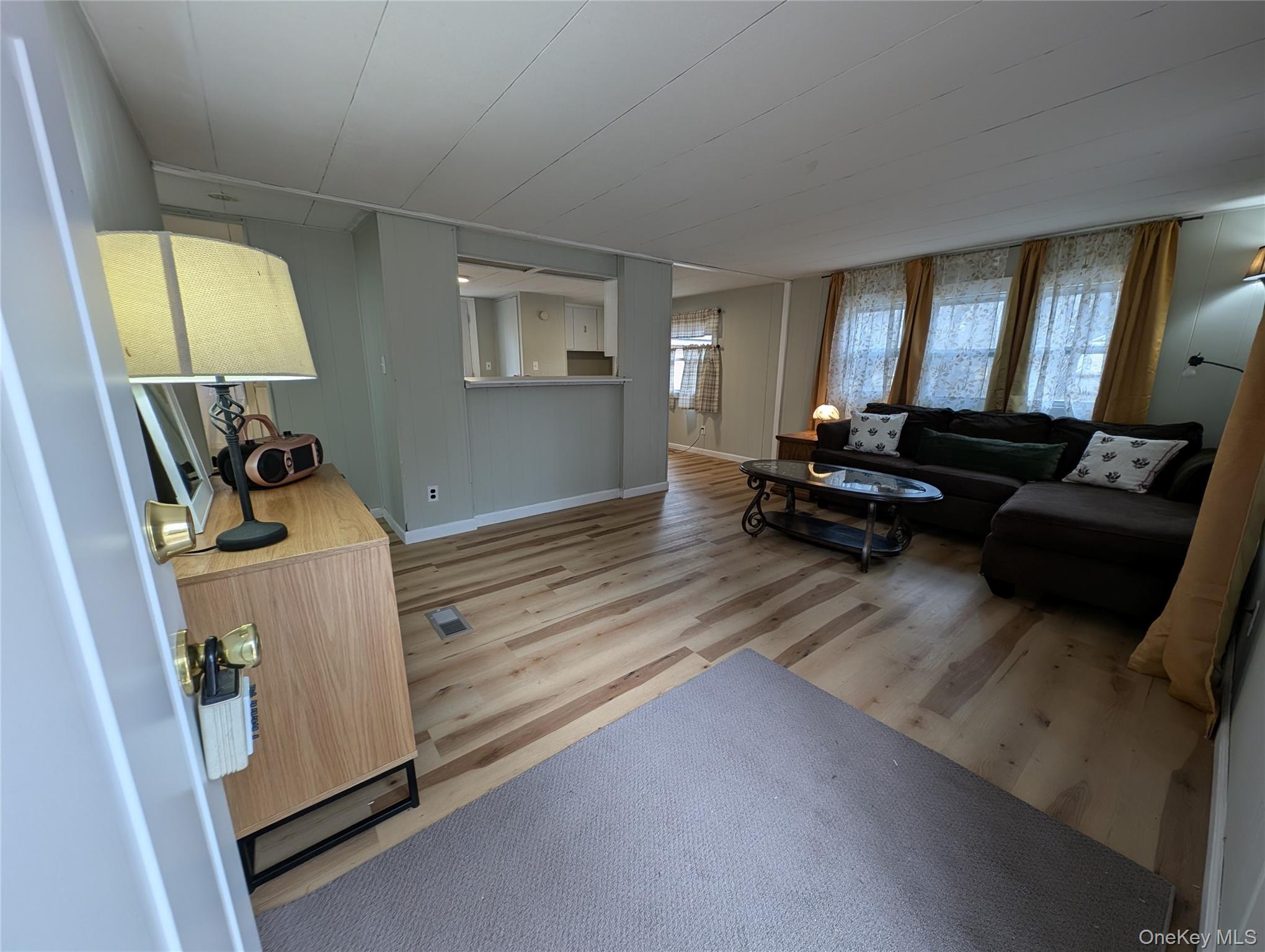 549 Hearts Content Road Property Photo 12