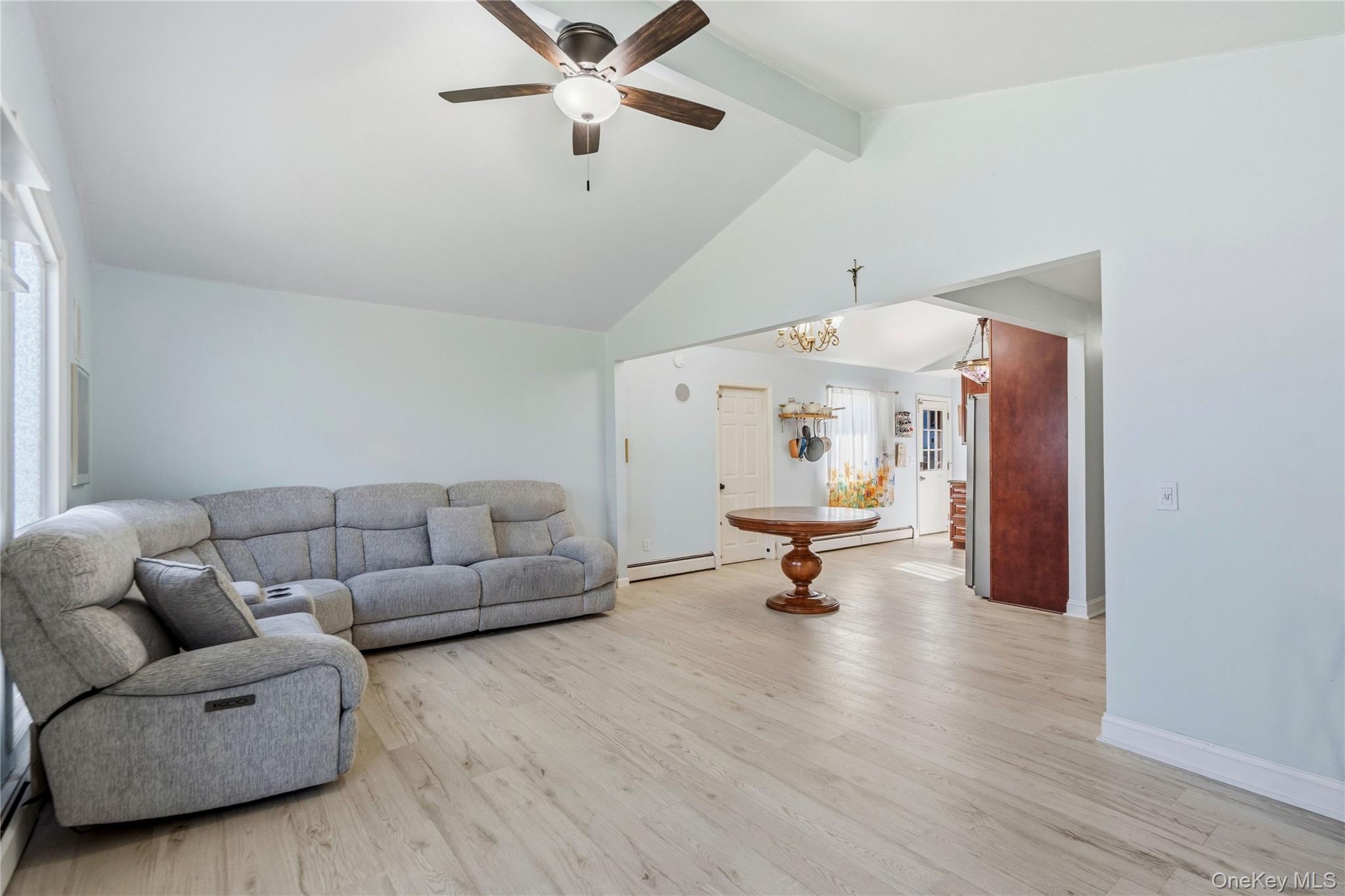 82 Robinwood Drive Property Photo 4