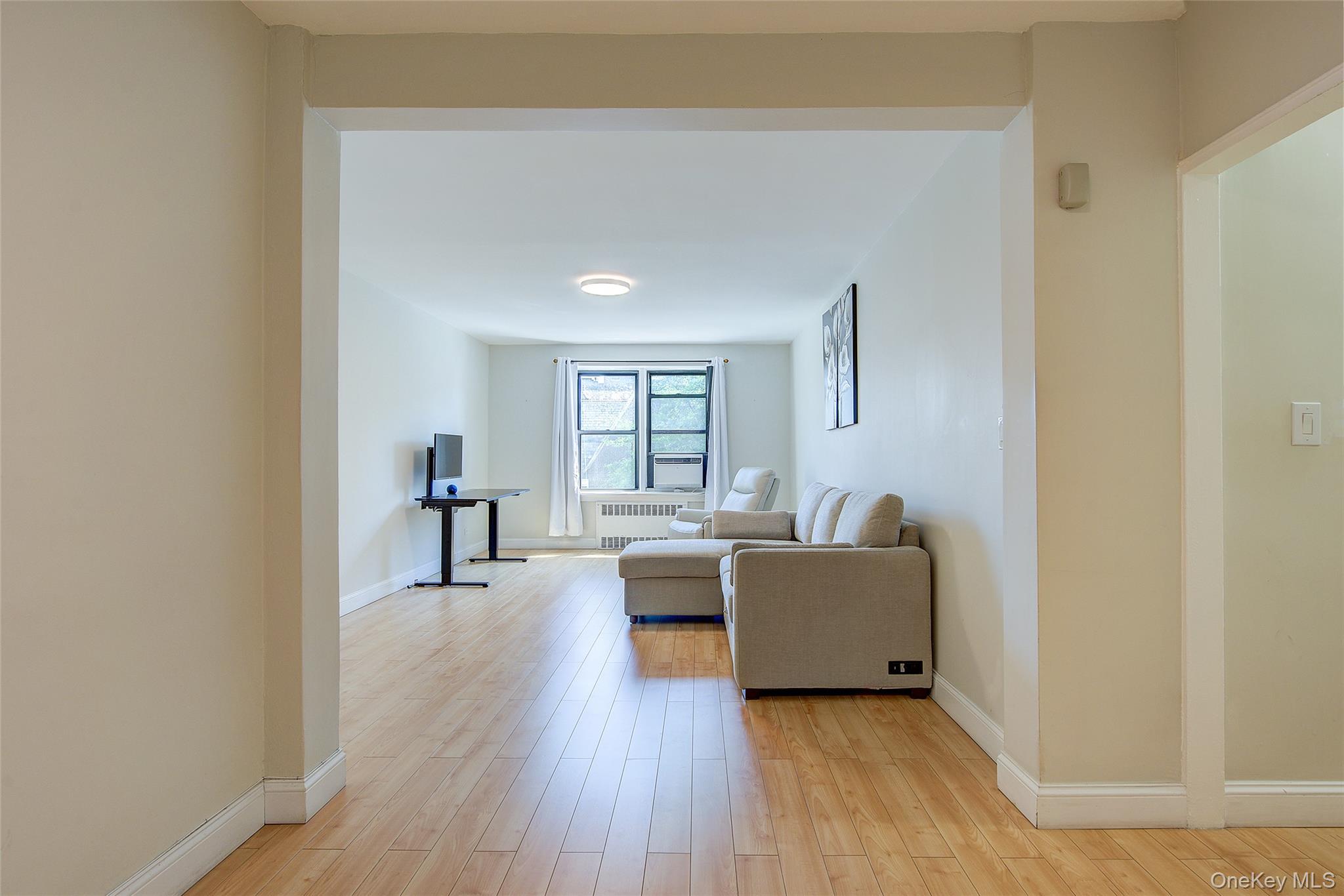 37-50 87th Street 3e Property Photo 4